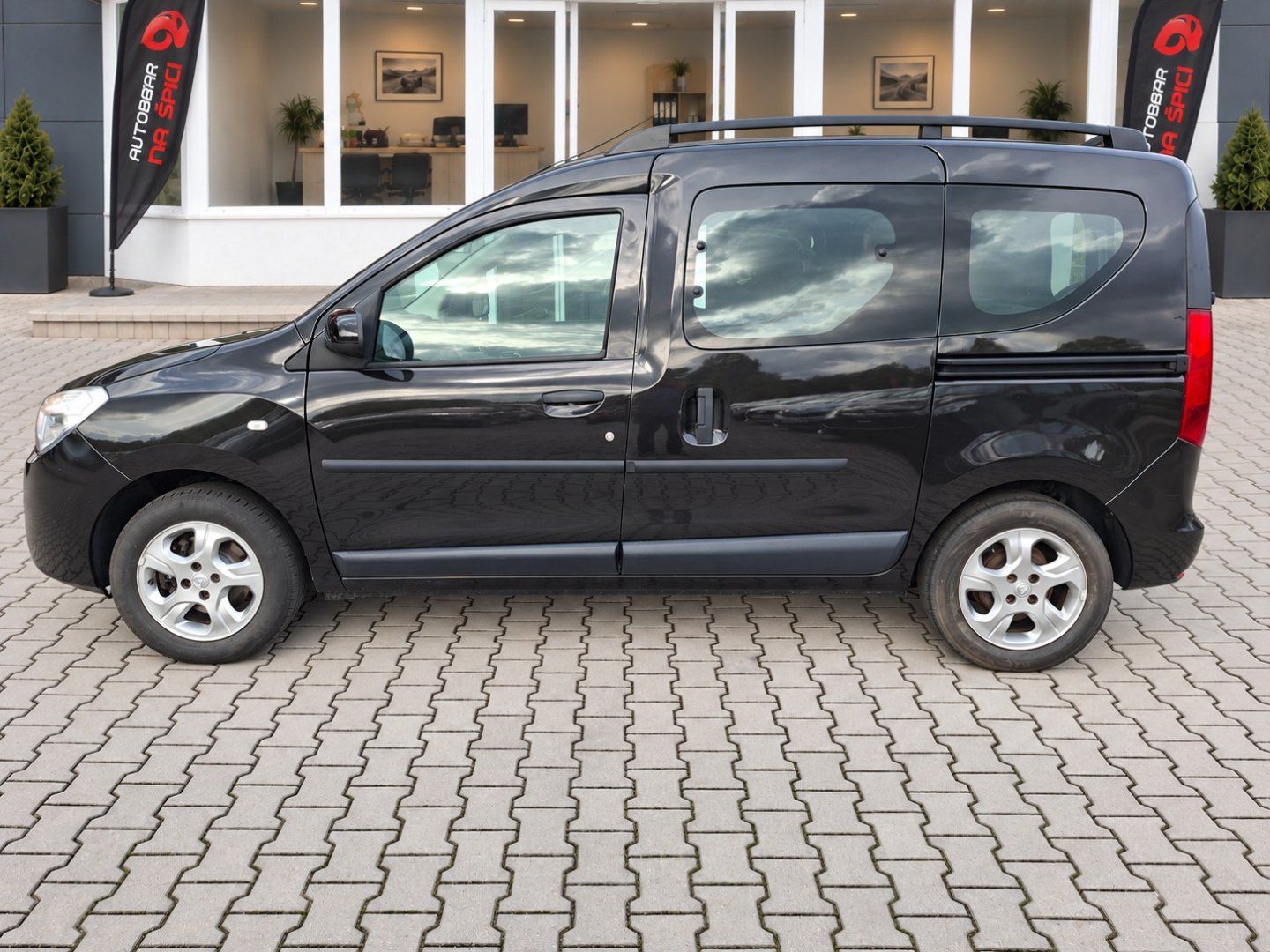 Dacia Dokker, 1.2i 85kW -TAŽ.ZAŘ.-SENZORY - fotka 5