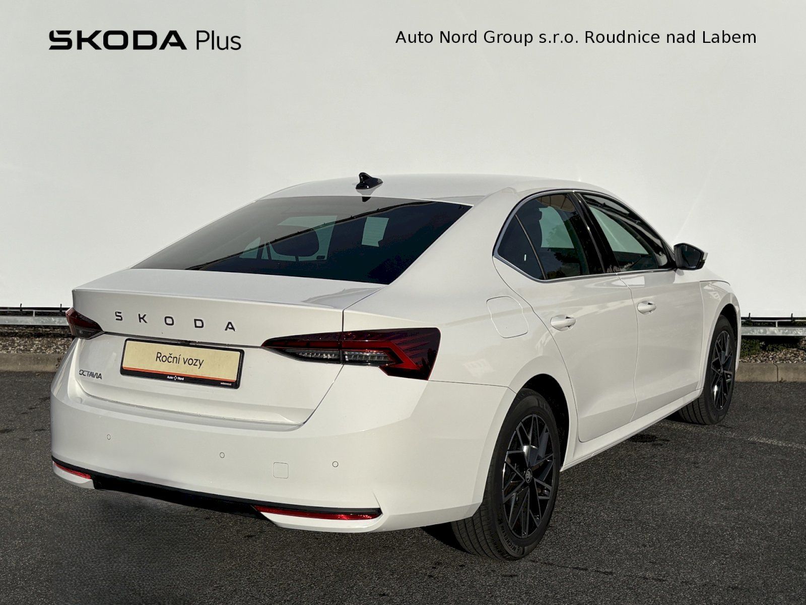 Škoda Octavia, Top Selection 1.5 TSI / 85 kW - fotka 2