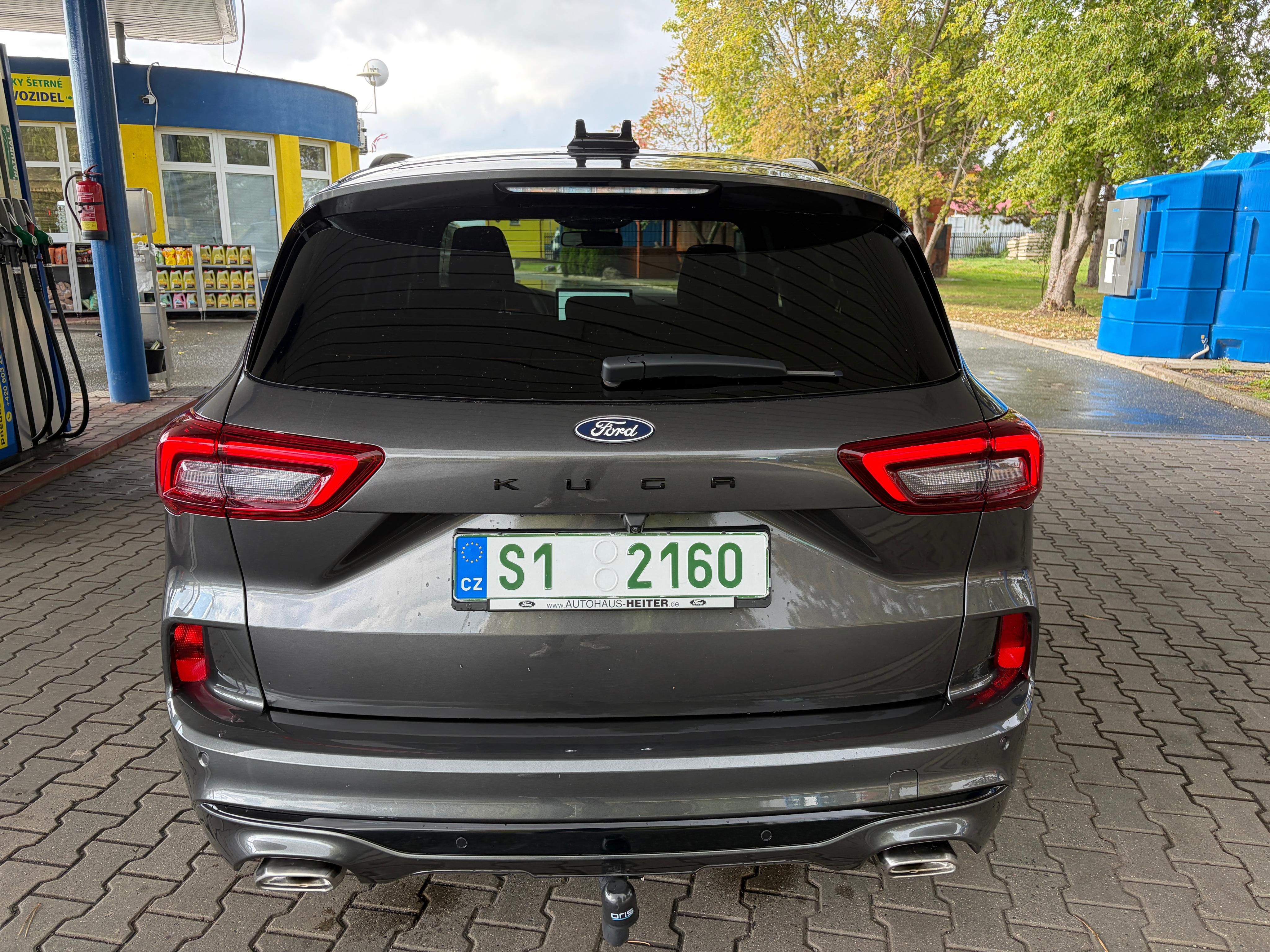 Ford Kuga, 1,5 ST Line, 137Kw - fotka 5