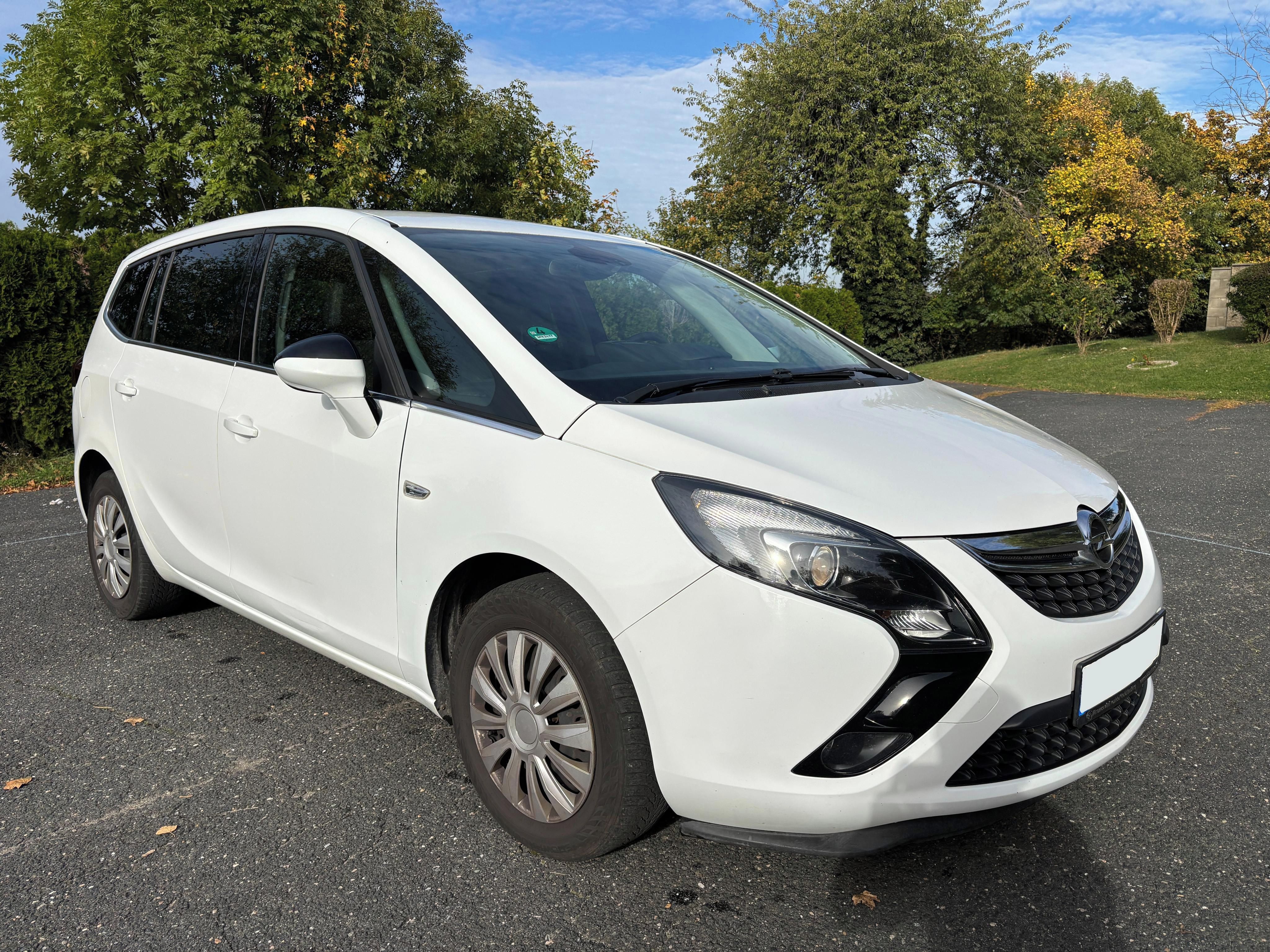 Opel Zafira, 1.4 Turbo 103kw Serviska ČR - fotka 3