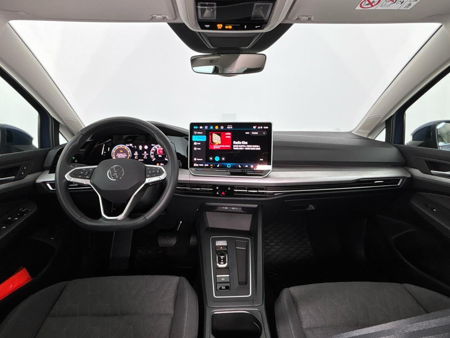 Volkswagen Golf, 1.5 eTSi / 85 kW People DSG - fotka 5