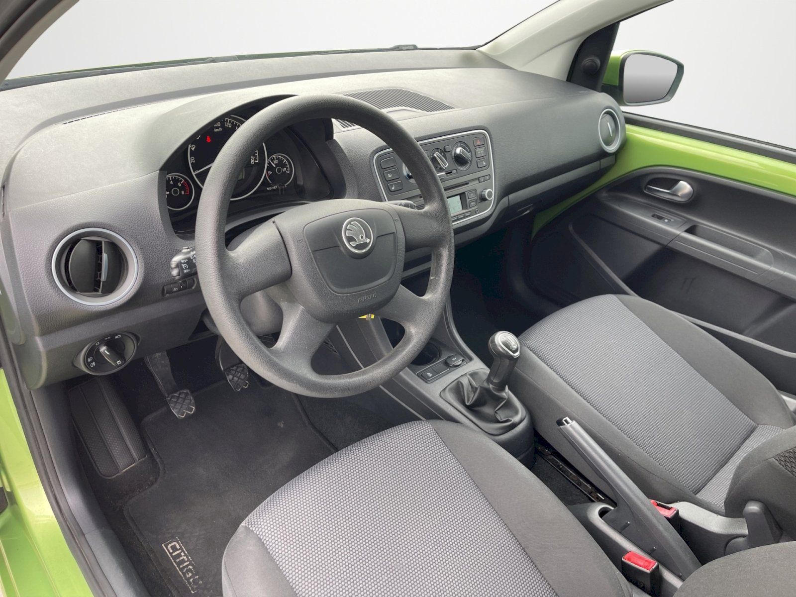 Škoda Citigo, 1.0 MPI 55 kW Elegance Plus - fotka 5