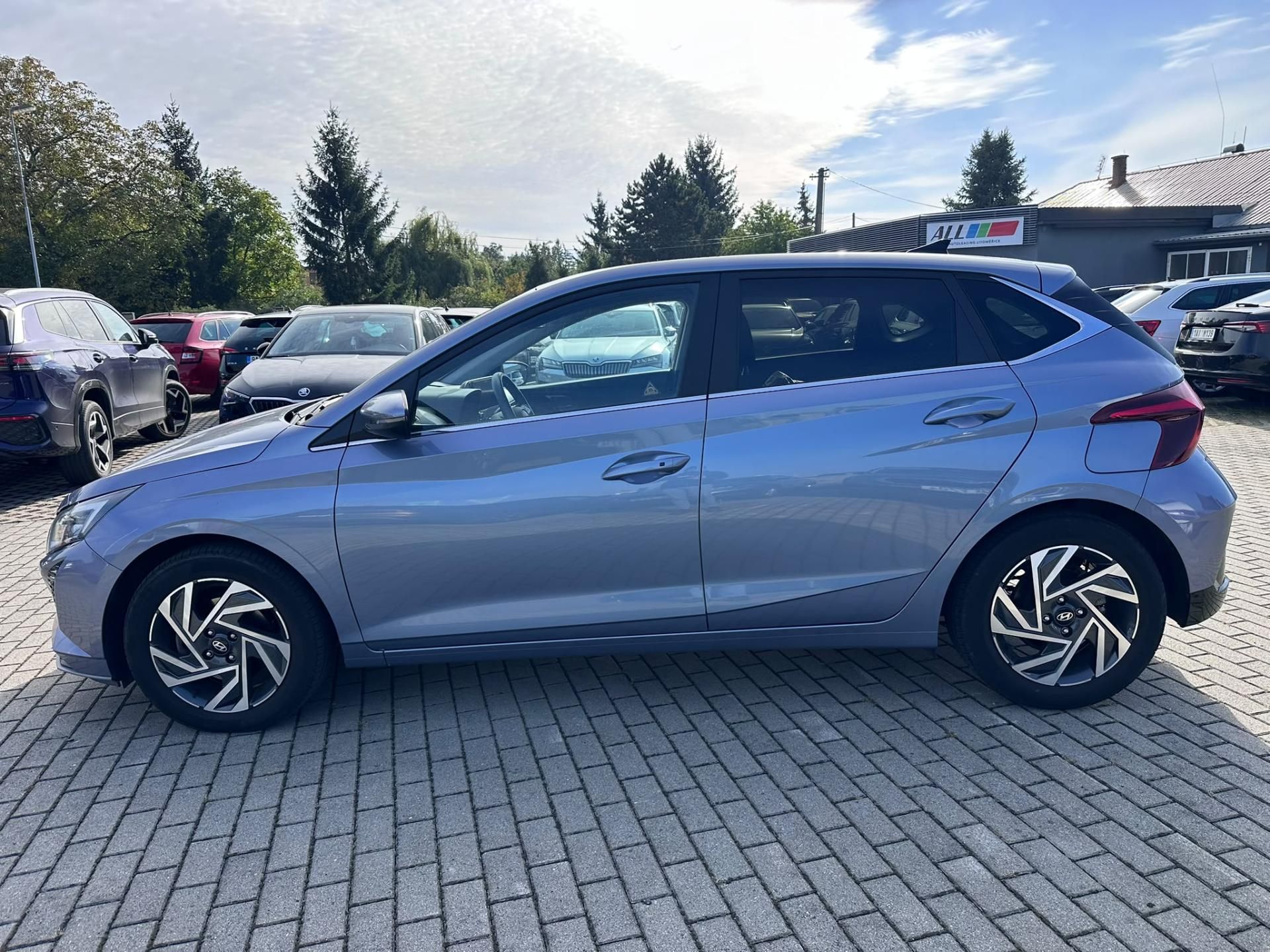 Hyundai i20, 1,0 T-GDi 74kW DCT Style - fotka 6