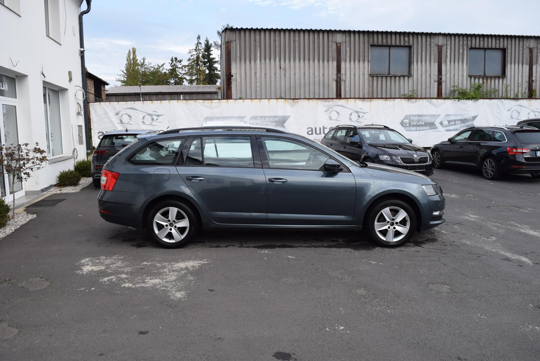 Škoda Octavia, 1.5TSI 110kw AMBITION APP TEMP - fotka 6