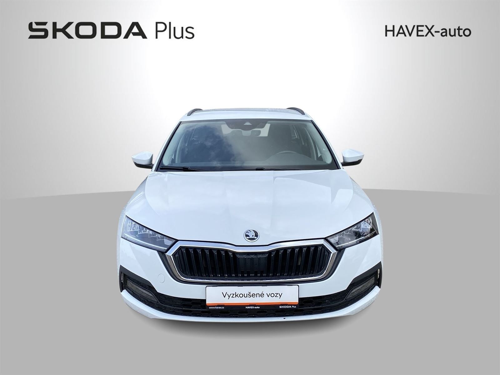 Škoda Octavia, Combi 2.0 TDI DSG Ambition - fotka 4