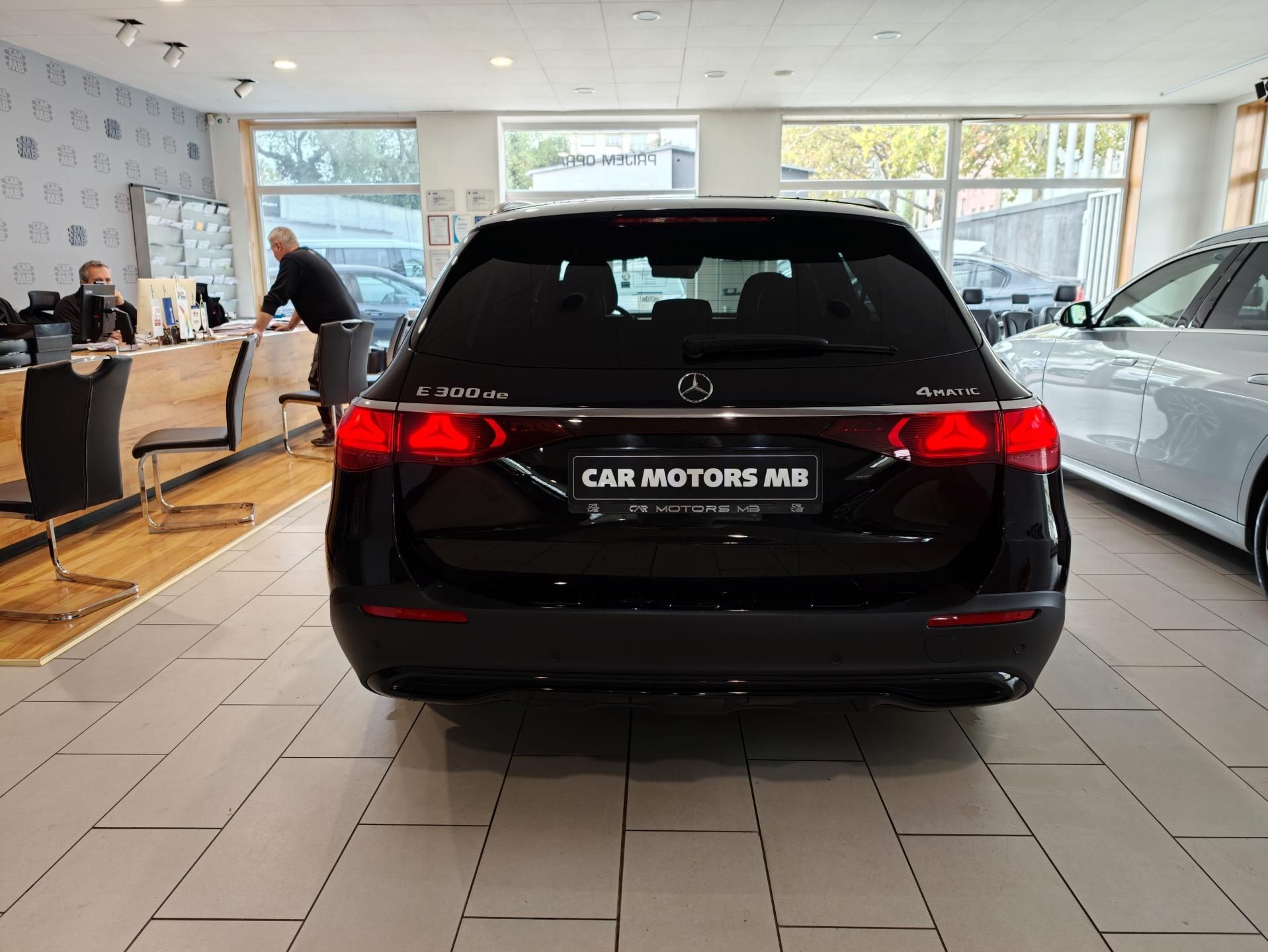 Mercedes-Benz Třídy E, E300de 4M All terrain Premium+ - fotka 5