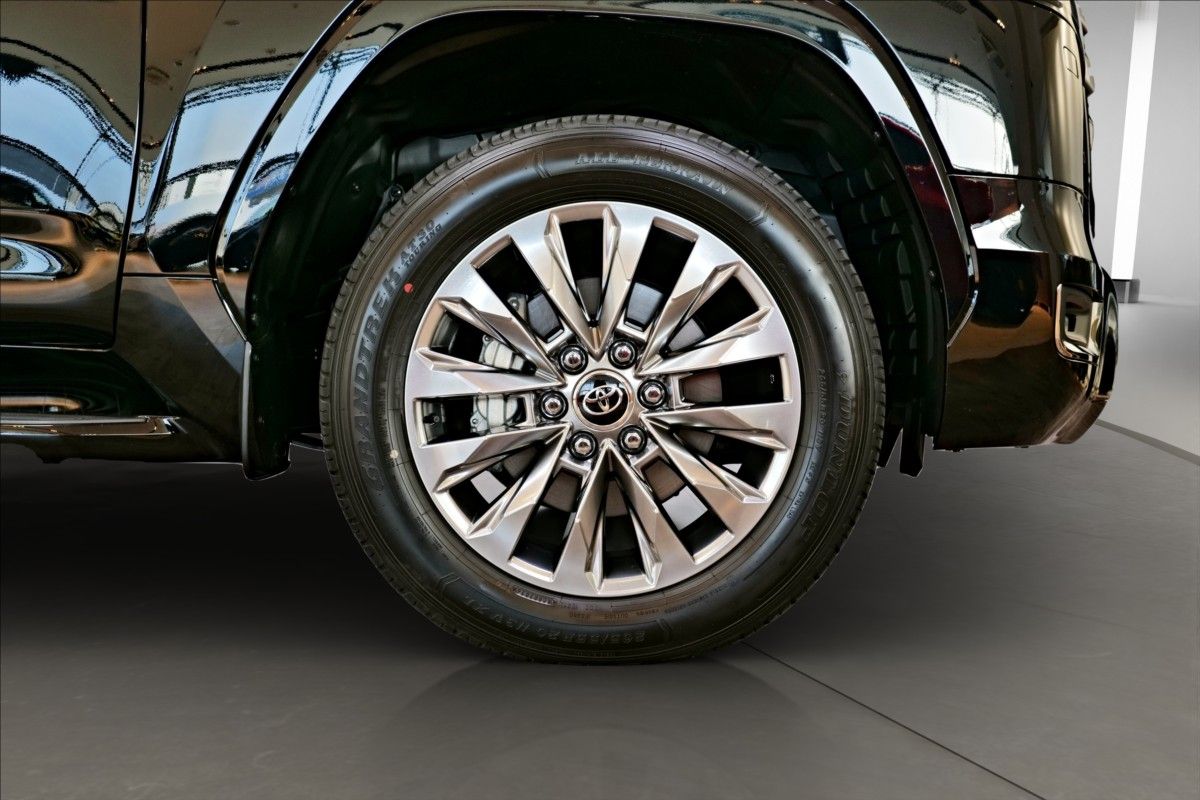 Toyota Land Cruiser, LC300 Premium - fotka 5