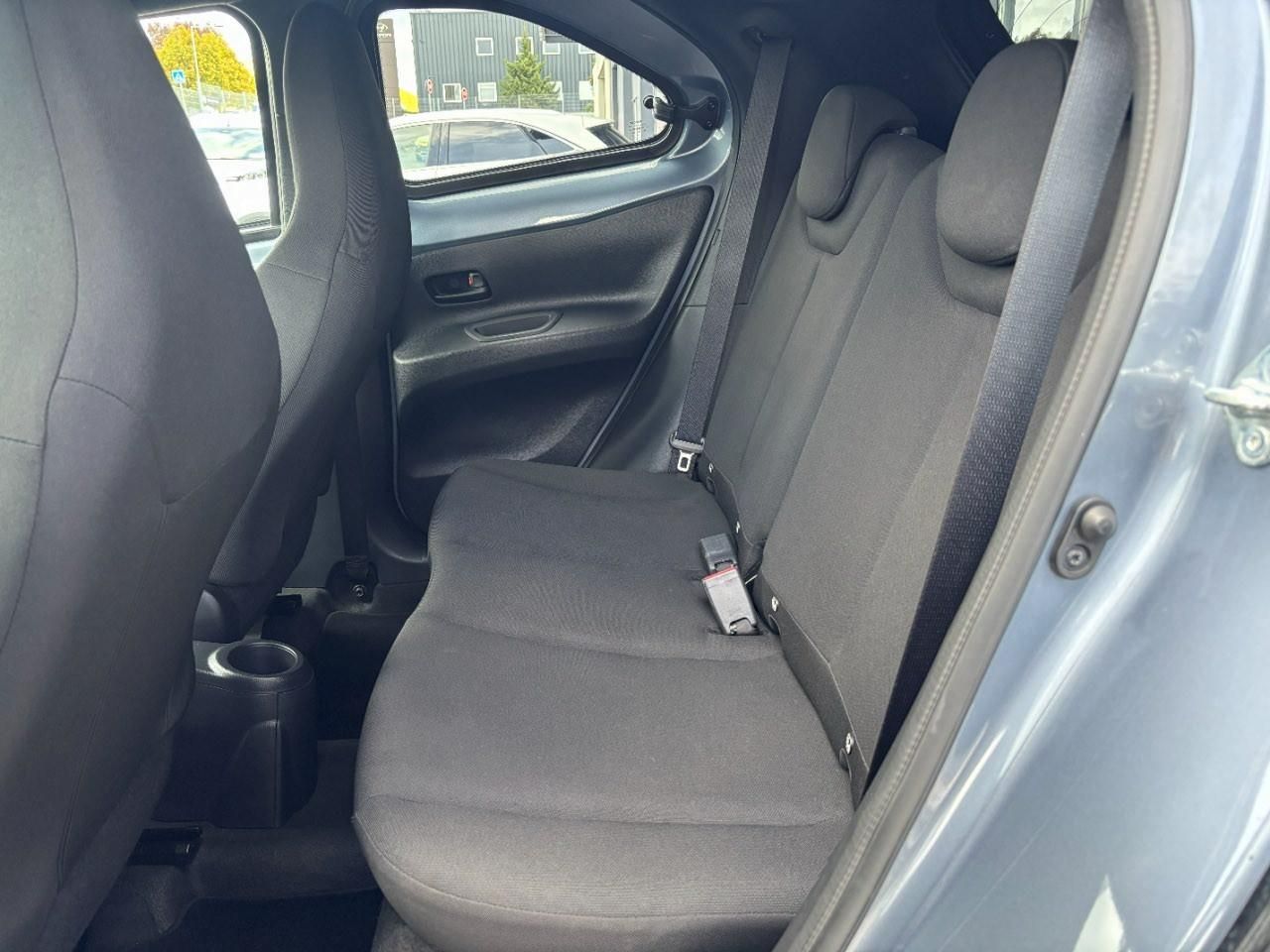 Toyota Aygo, X STYLE 1.0 VVT-i 53 kW - fotka 4