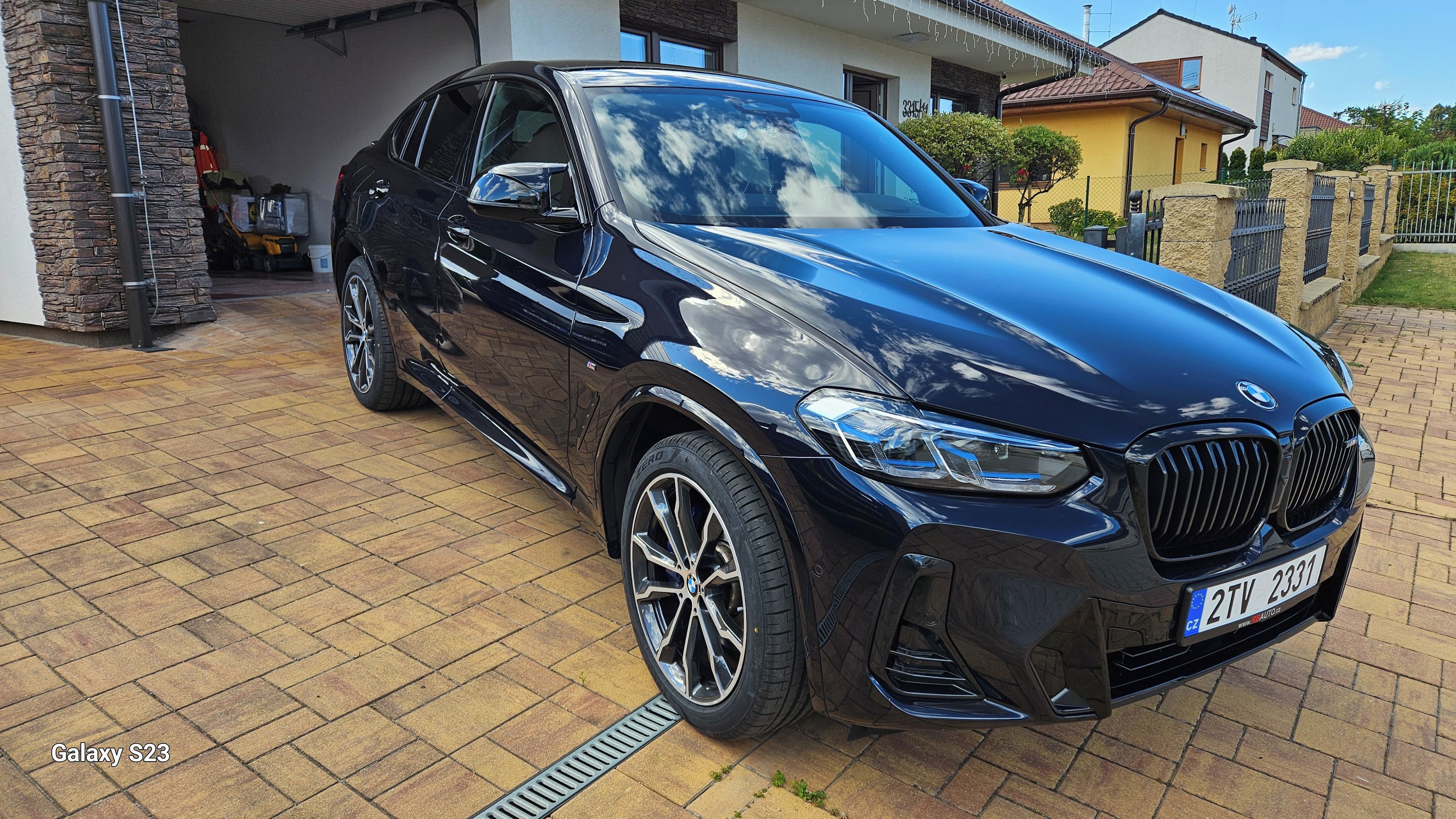 BMW X4, M 4.0i - fotka 3