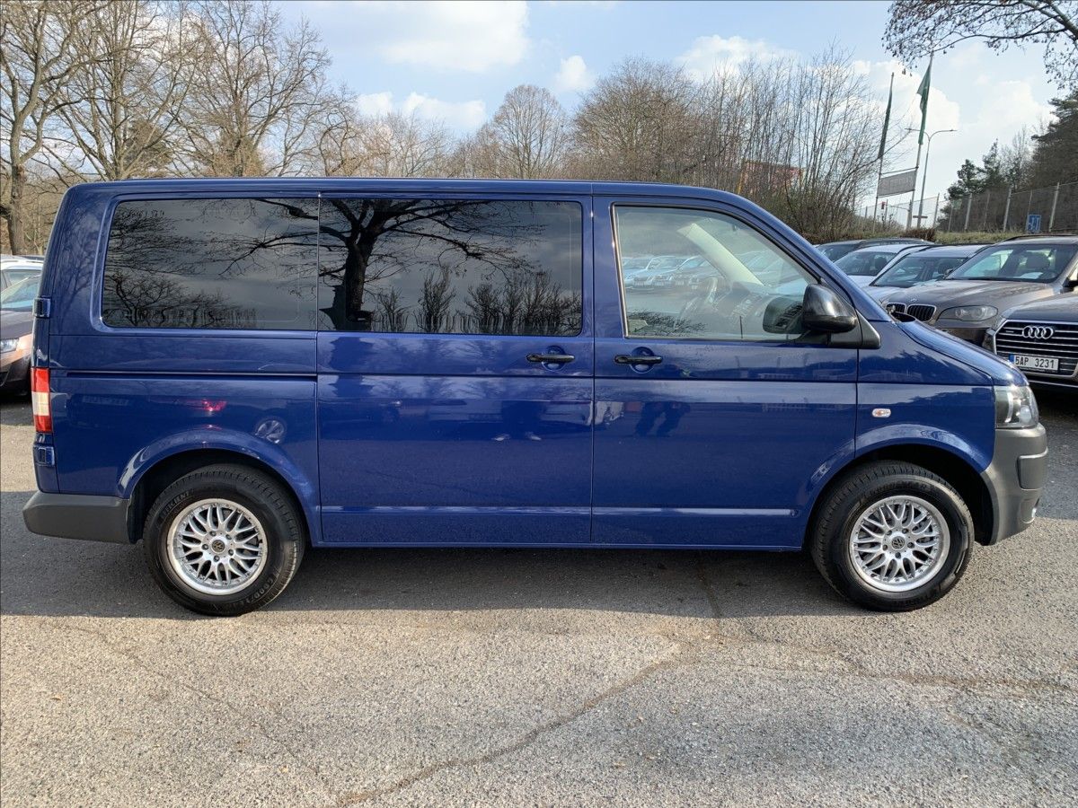 Volkswagen Transporter, 2,0 TDI 62KW 2.6T,ČR - fotka 4