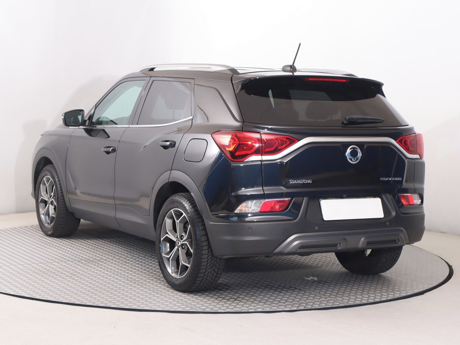 SsangYong Korando, 1.5 T-GDI, Style Plus, Automat - fotka 4