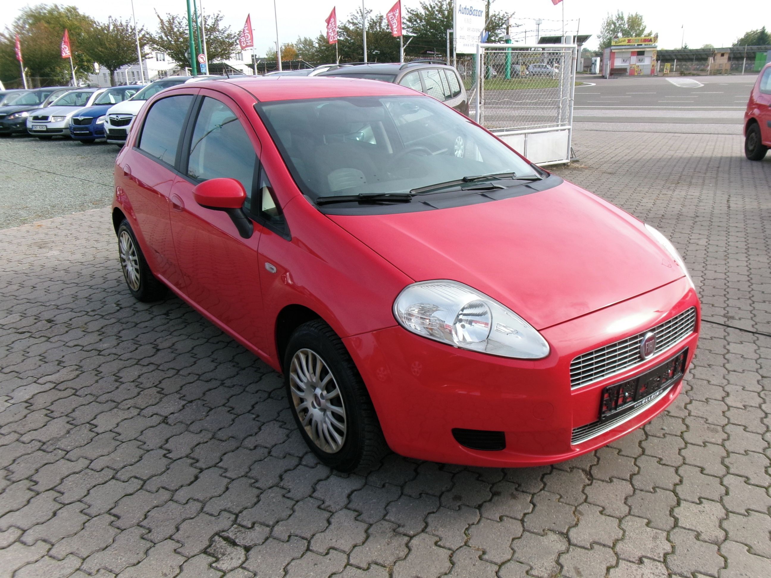 Fiat Punto, 1.4i 1.maj.2x kola,serviska - fotka 2