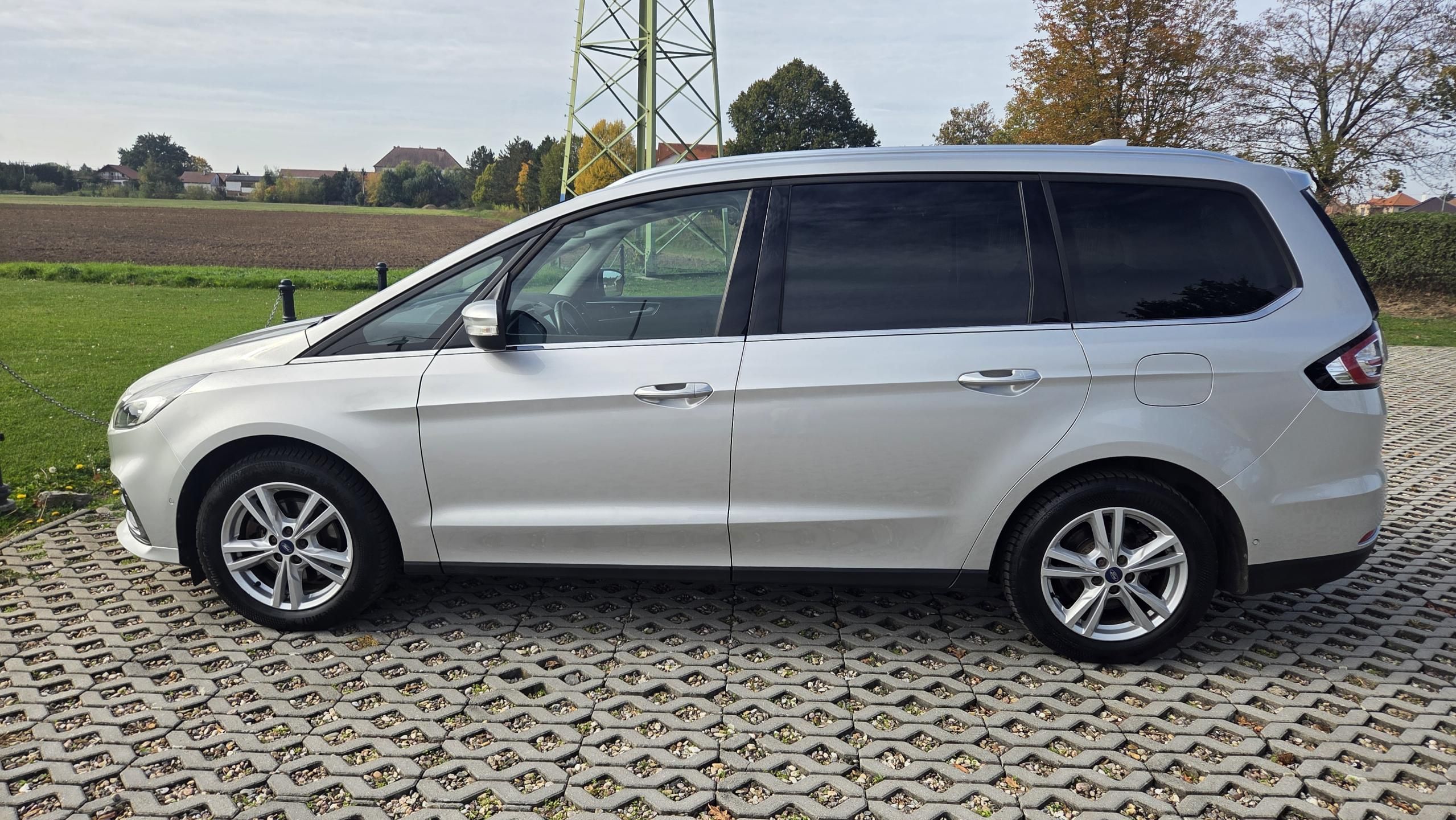 Ford Galaxy, 2.0 EcoBl 110kW AT TITAN DPH - fotka 4