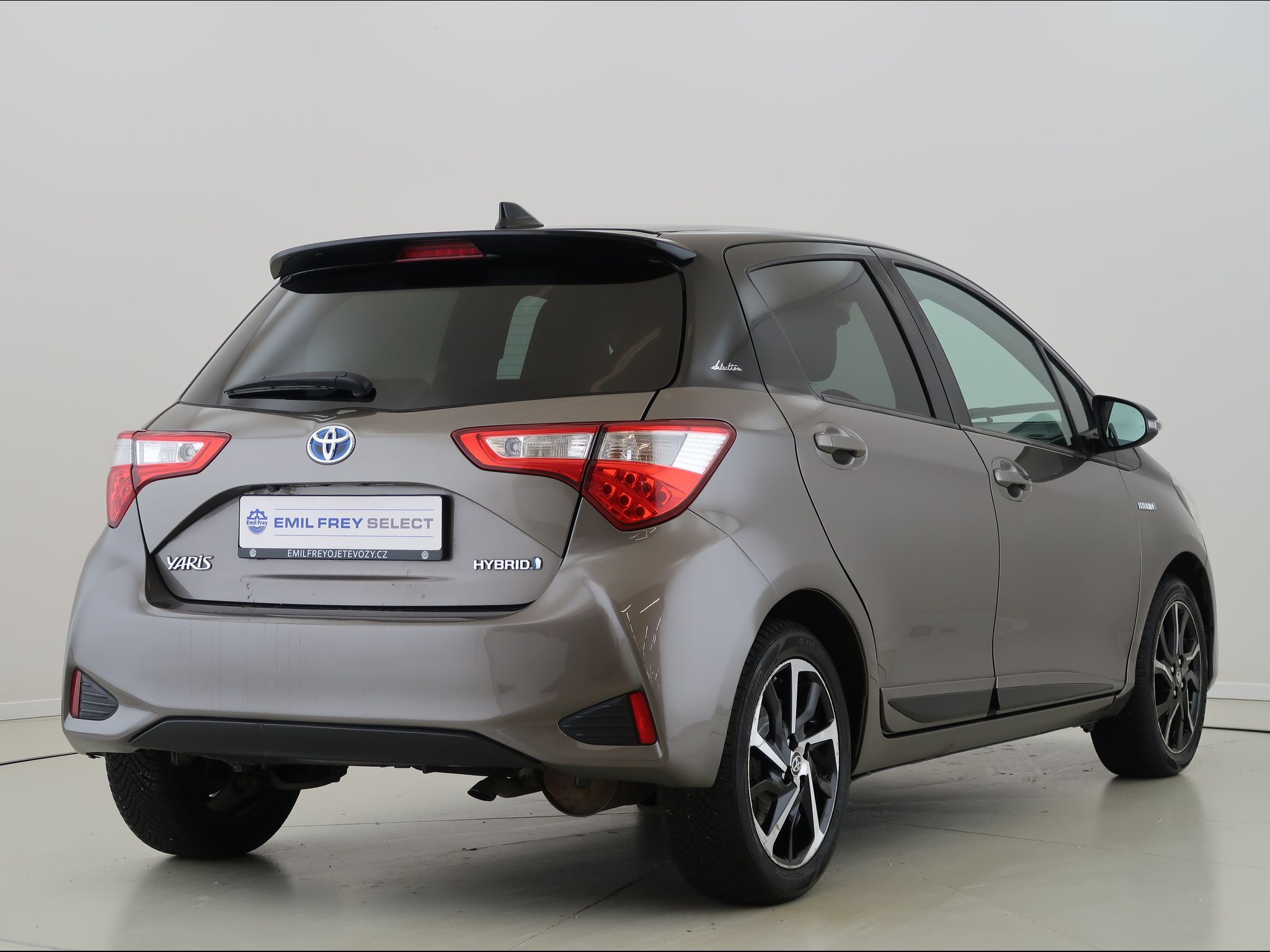 Toyota Yaris, 1.5Hybrid,Automat,Kamera,CZ - fotka 5