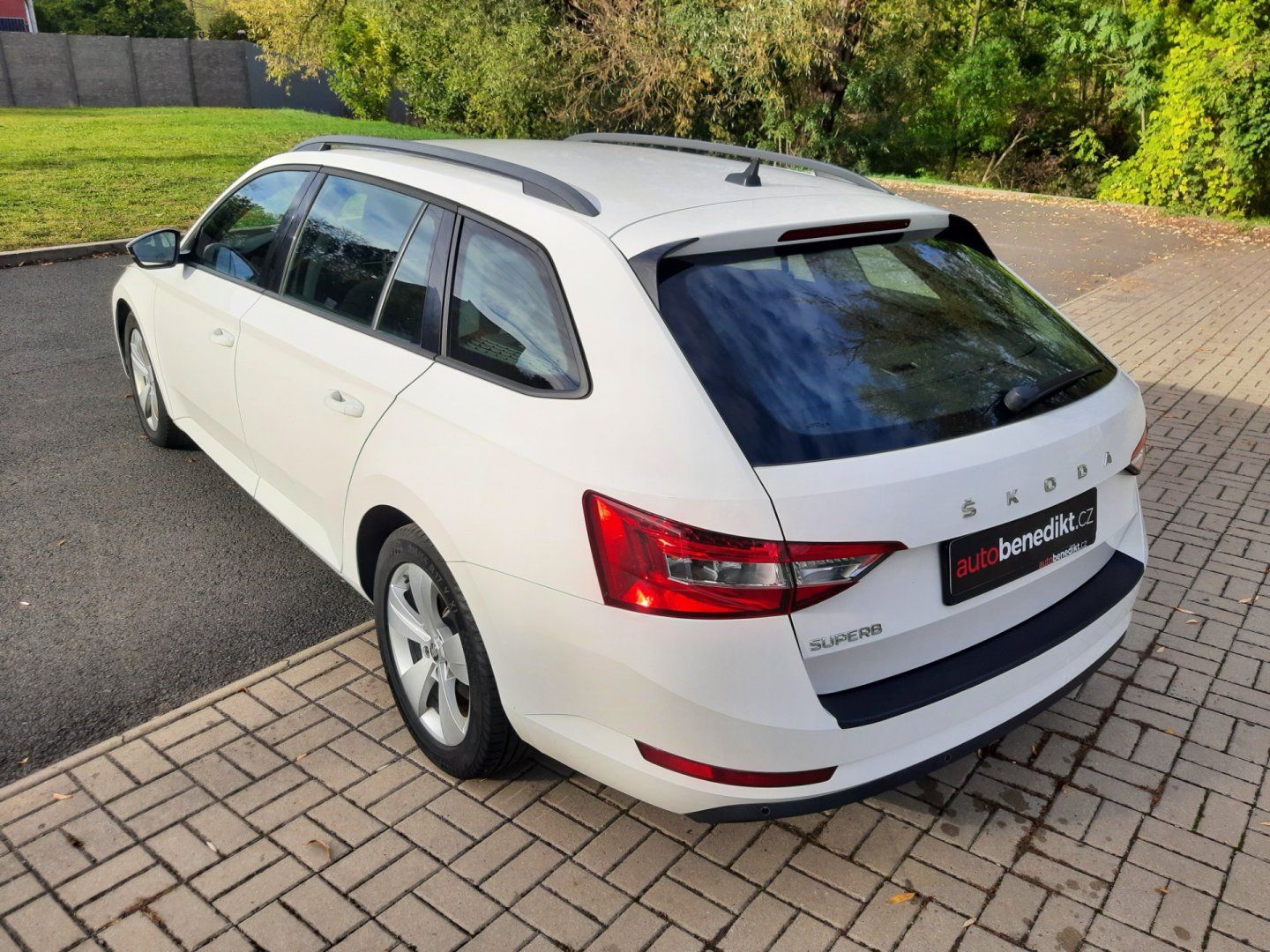 Škoda Superb, 2.0TDi 110kW DSG DPH - fotka 6