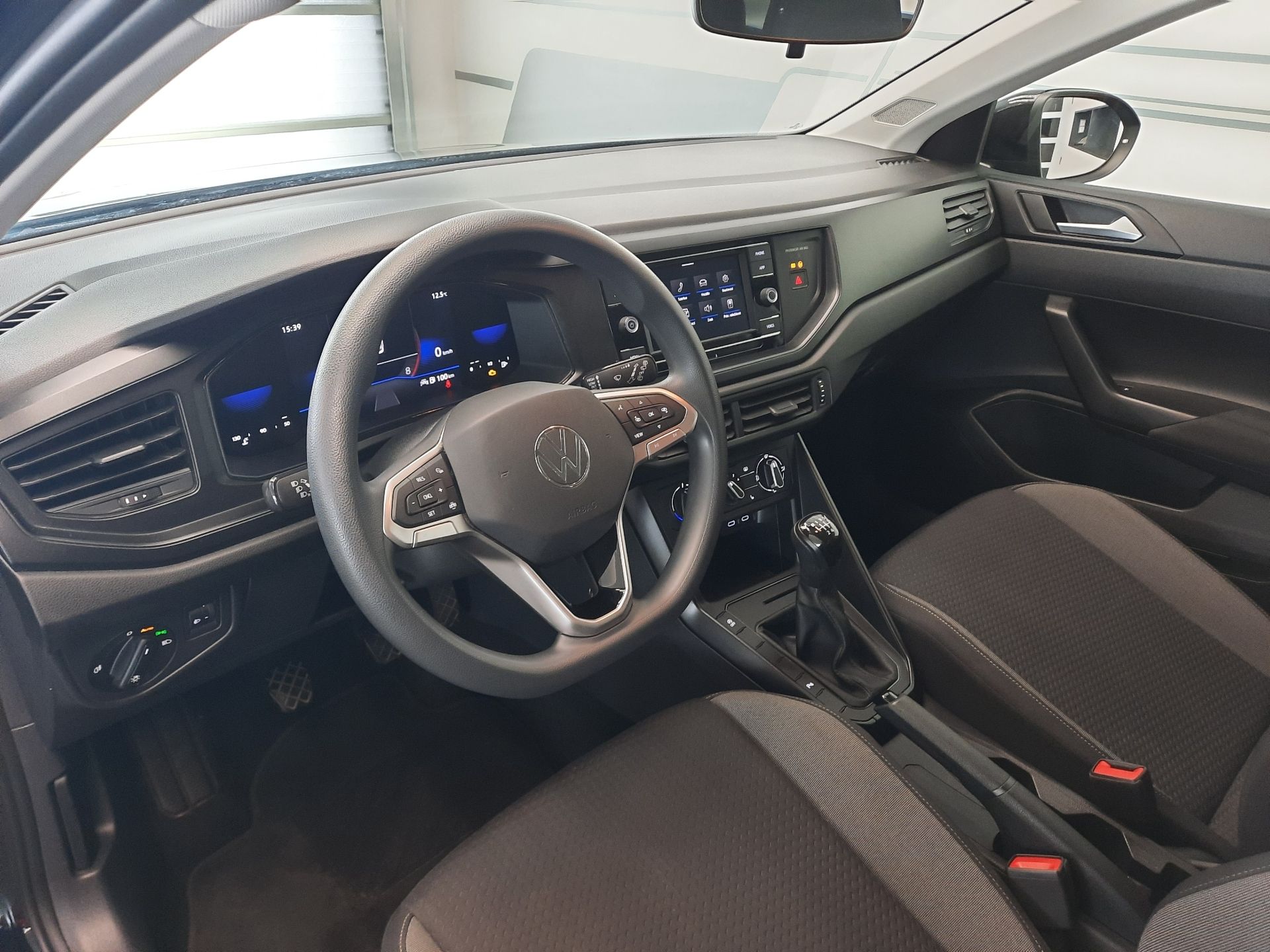 Volkswagen Taigo, Life 1.0 TSI (70kW/95k) - fotka 6