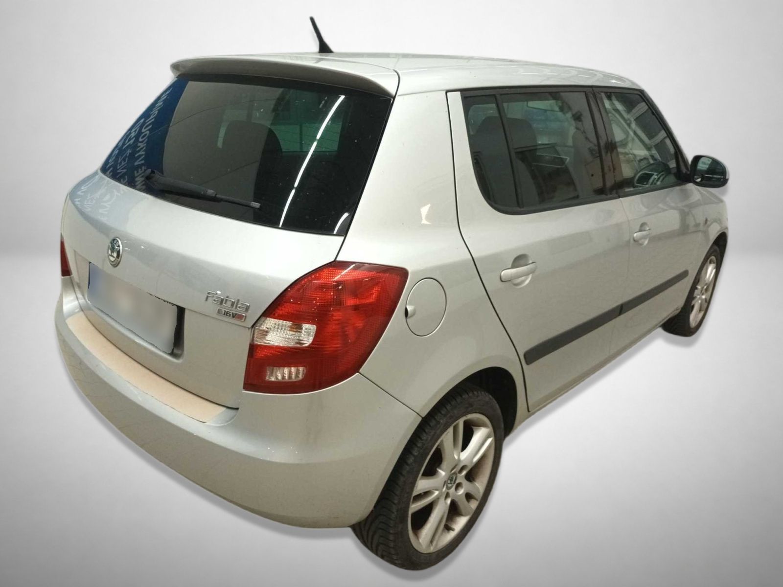 Škoda Fabia, 1.6 16V, Ambiente, Automat - fotka 2