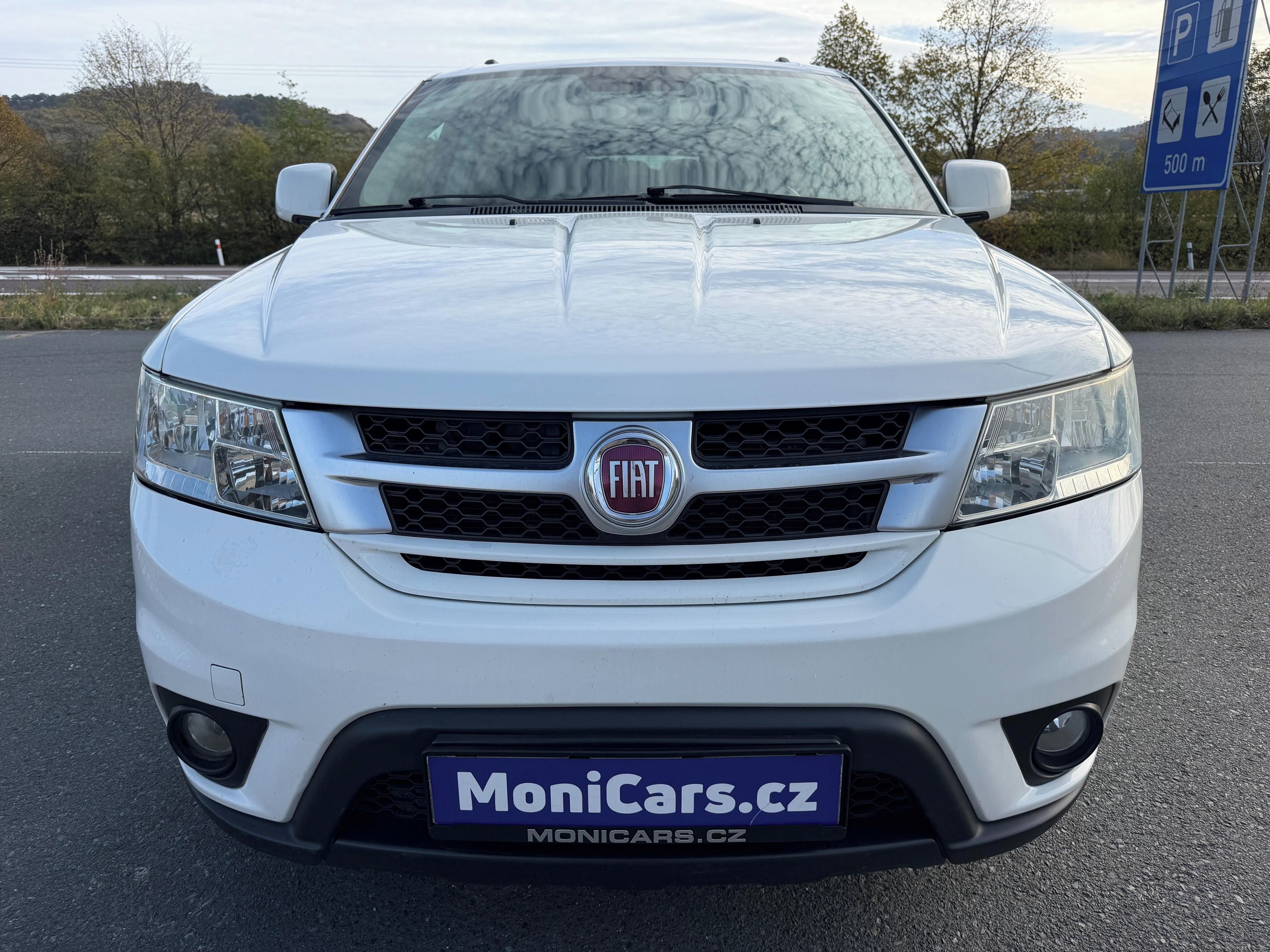Fiat Freemont, 2.0 JTD-M2 125kW 7MÍST - fotka 2