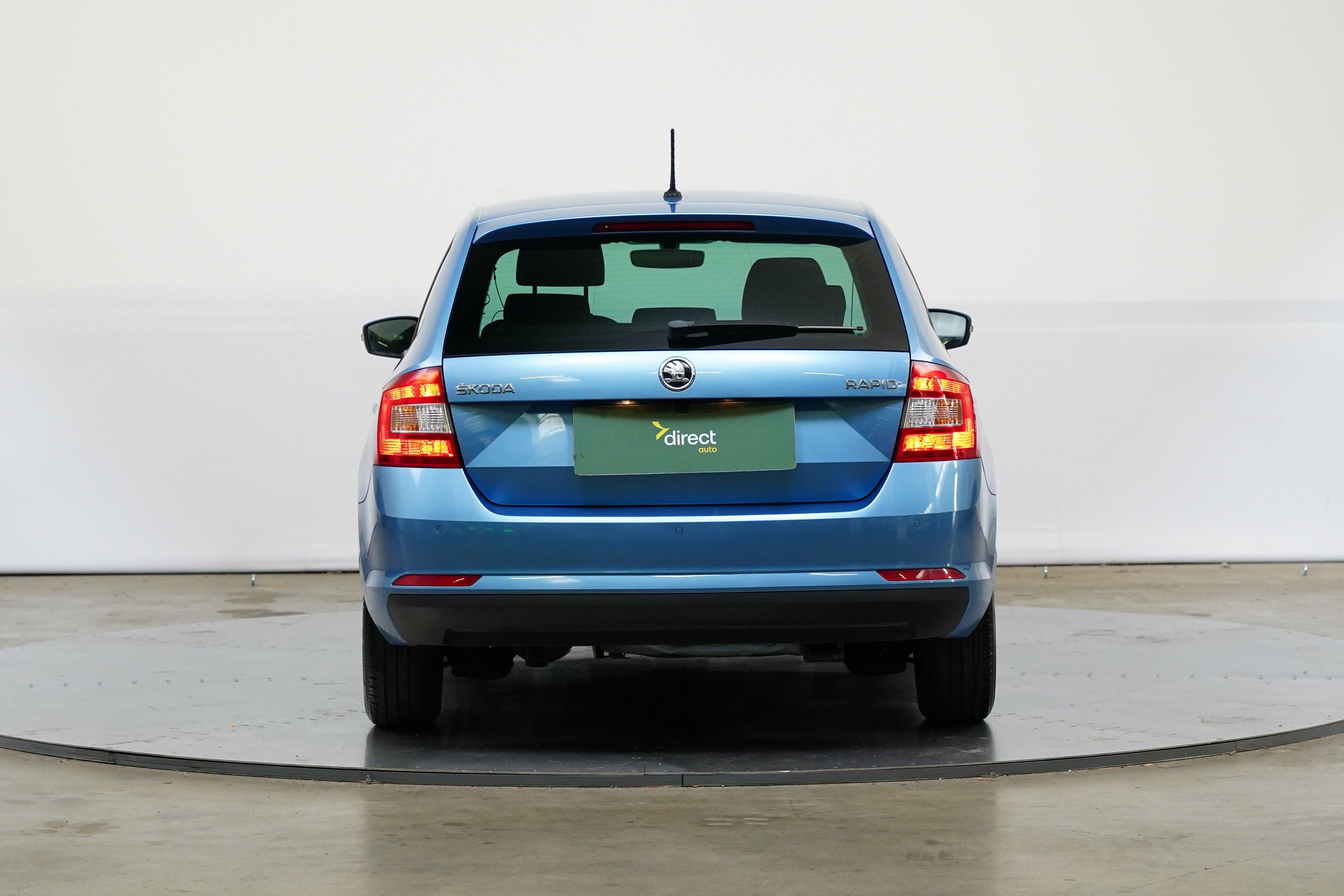 Škoda Rapid, 1.4 TDI 66 kW Ambition - fotka 6
