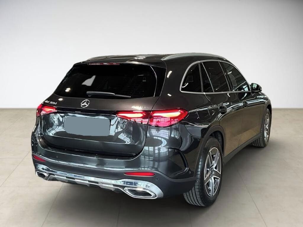 Mercedes-Benz GLC, 300 d 4MATIC AMG*Kamera* - fotka 2
