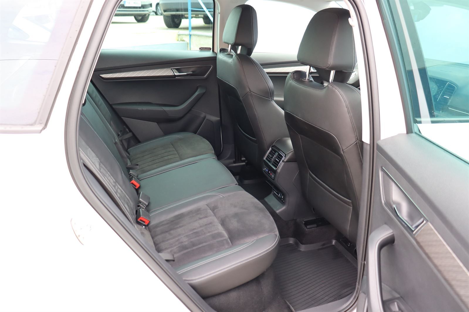 Škoda Karoq, 1.5 TSI Style - fotka 6
