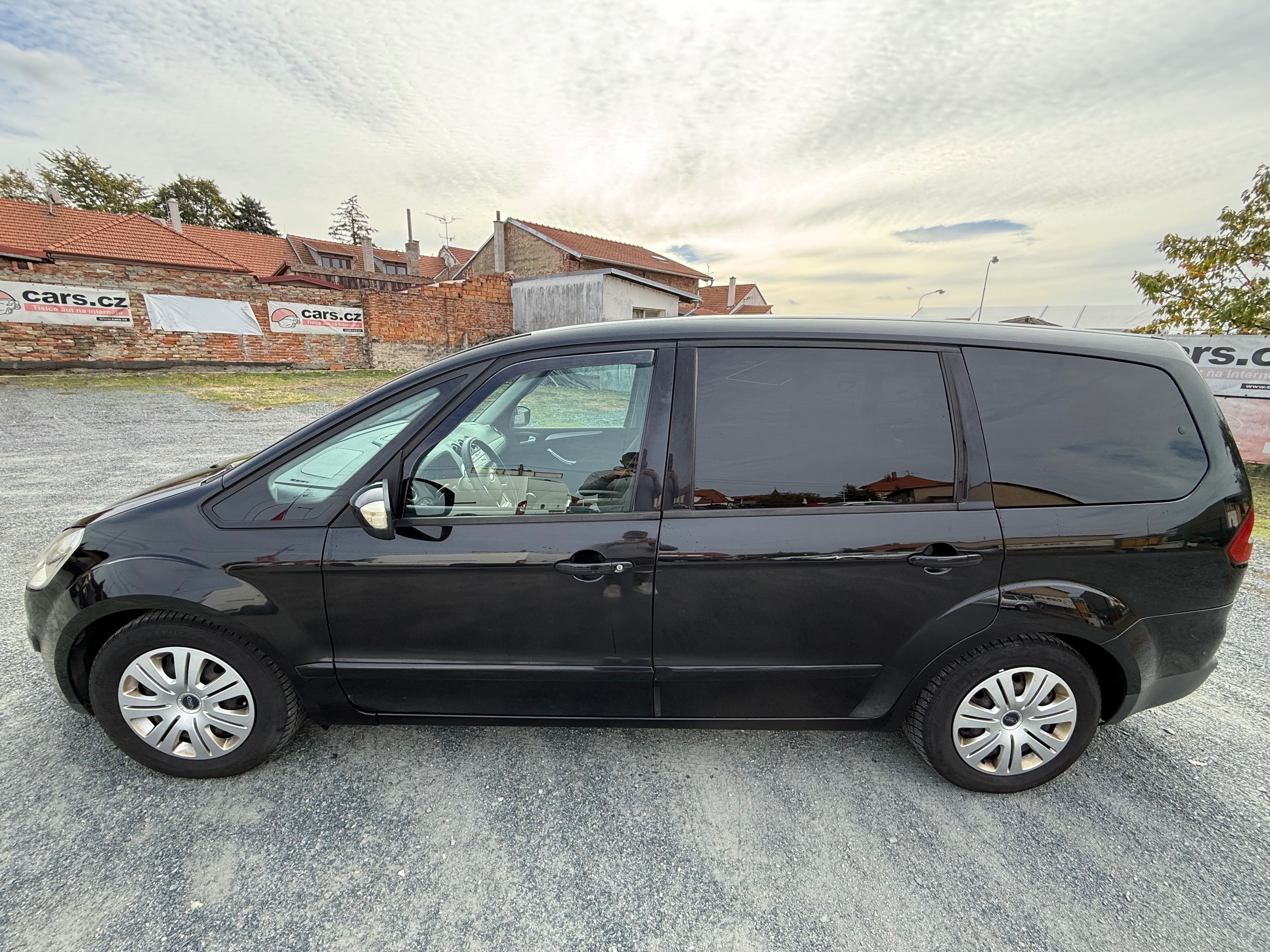 Ford Galaxy, 2.0 TDCi 7 MÍST PERFEKTNÍ STAV - fotka 4