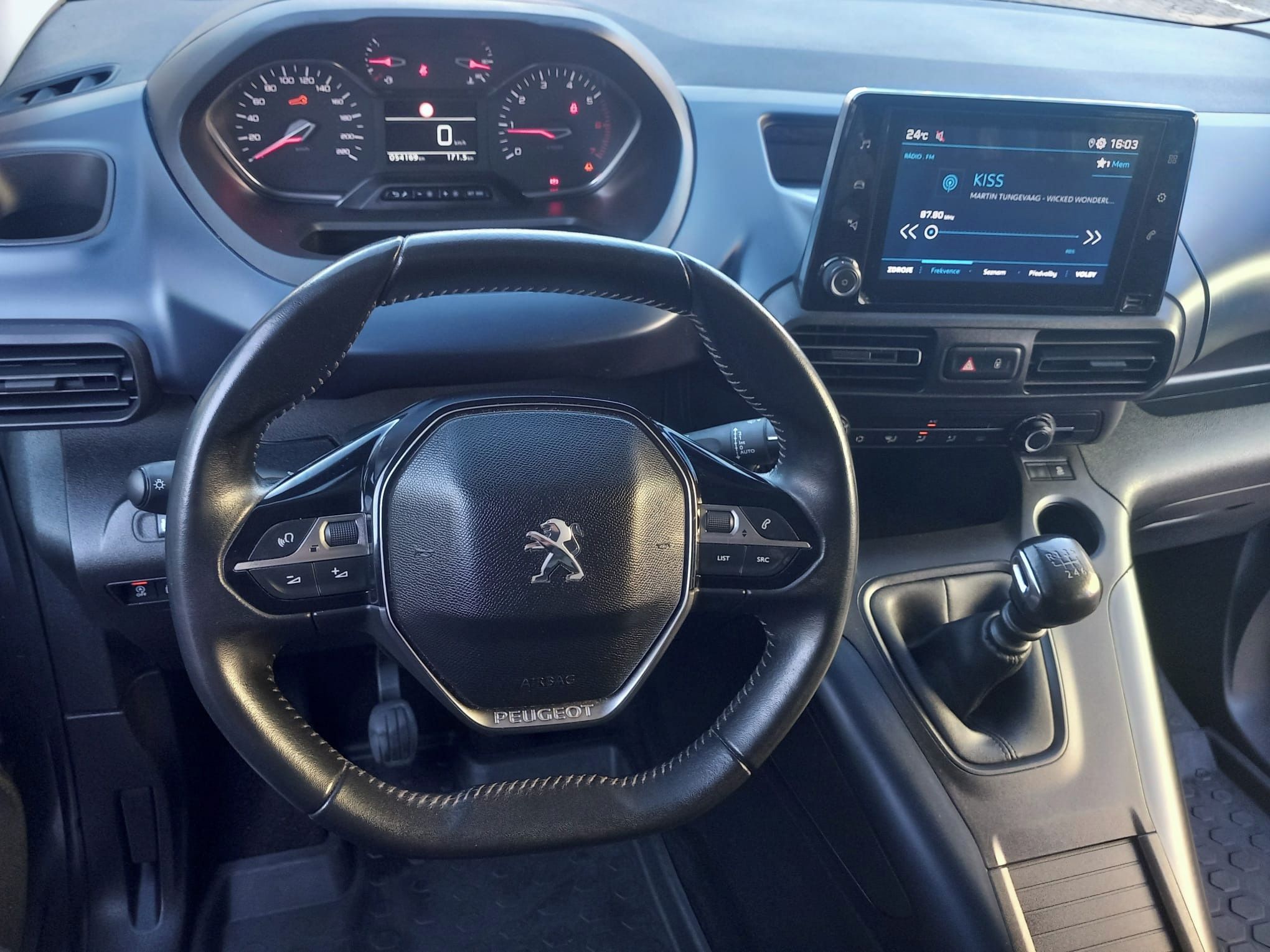 Peugeot Rifter, 1,2 81kW - fotka 5