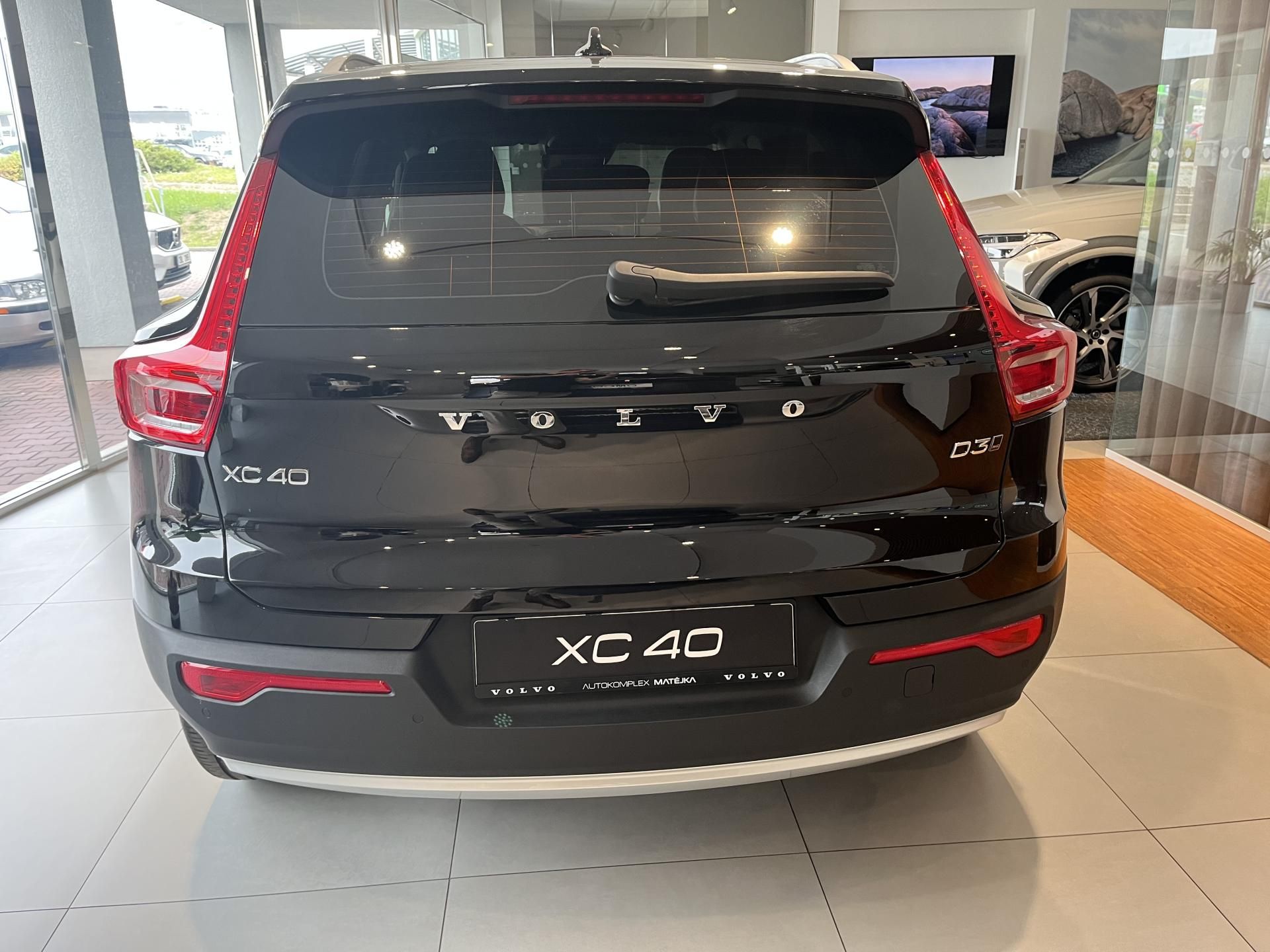 Volvo XC40, D3 AWD MOMENTUM - fotka 6