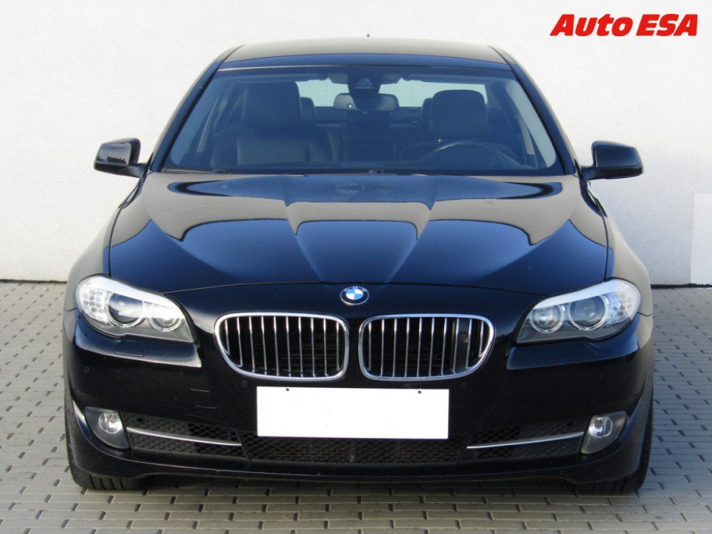 BMW Řada 5, 3.0D xD,ČR,AT,STK9/28 - fotka 2