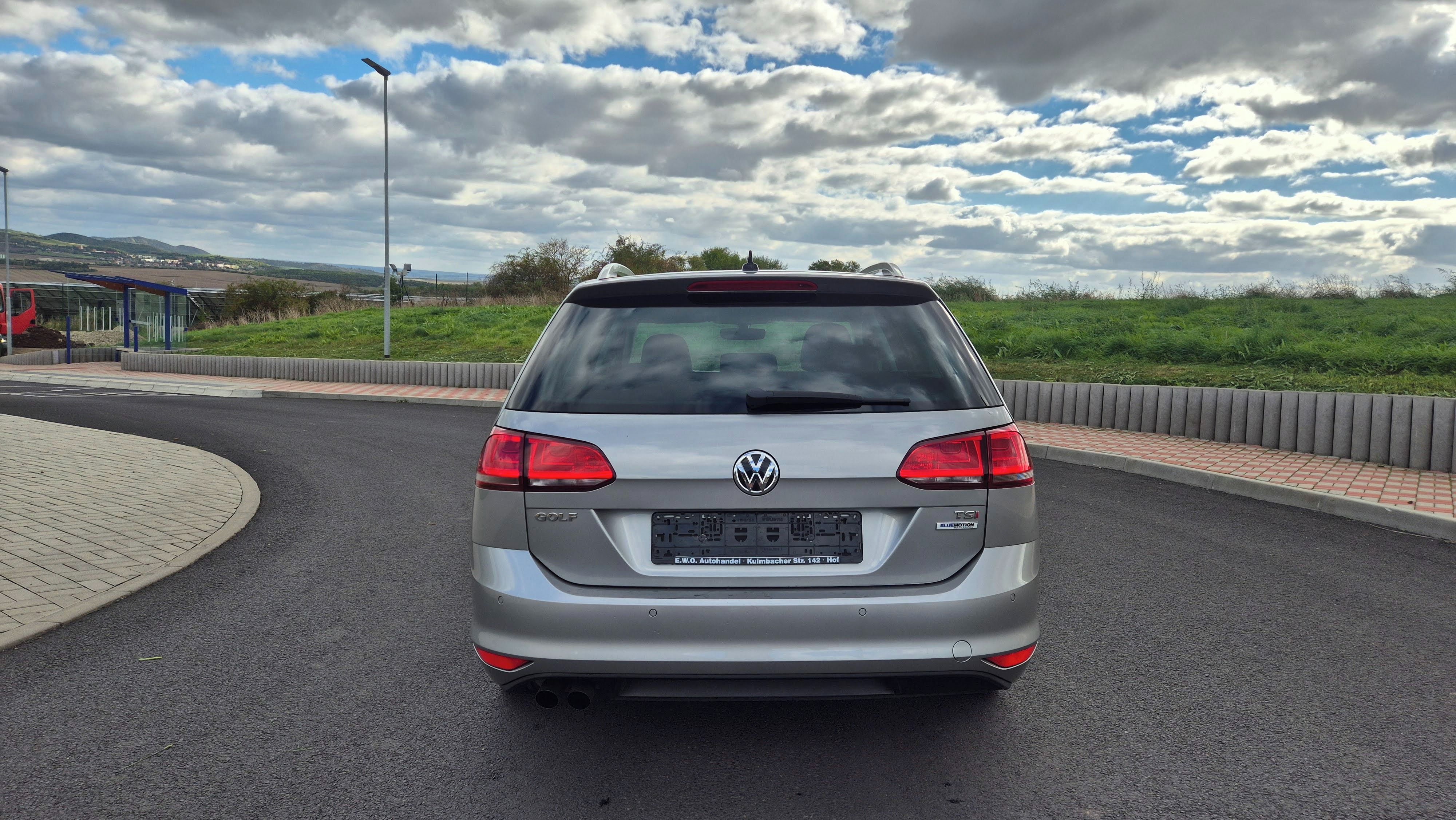 Volkswagen Golf, 1,4tsi 92kw DSG,1.majitel - fotka 6