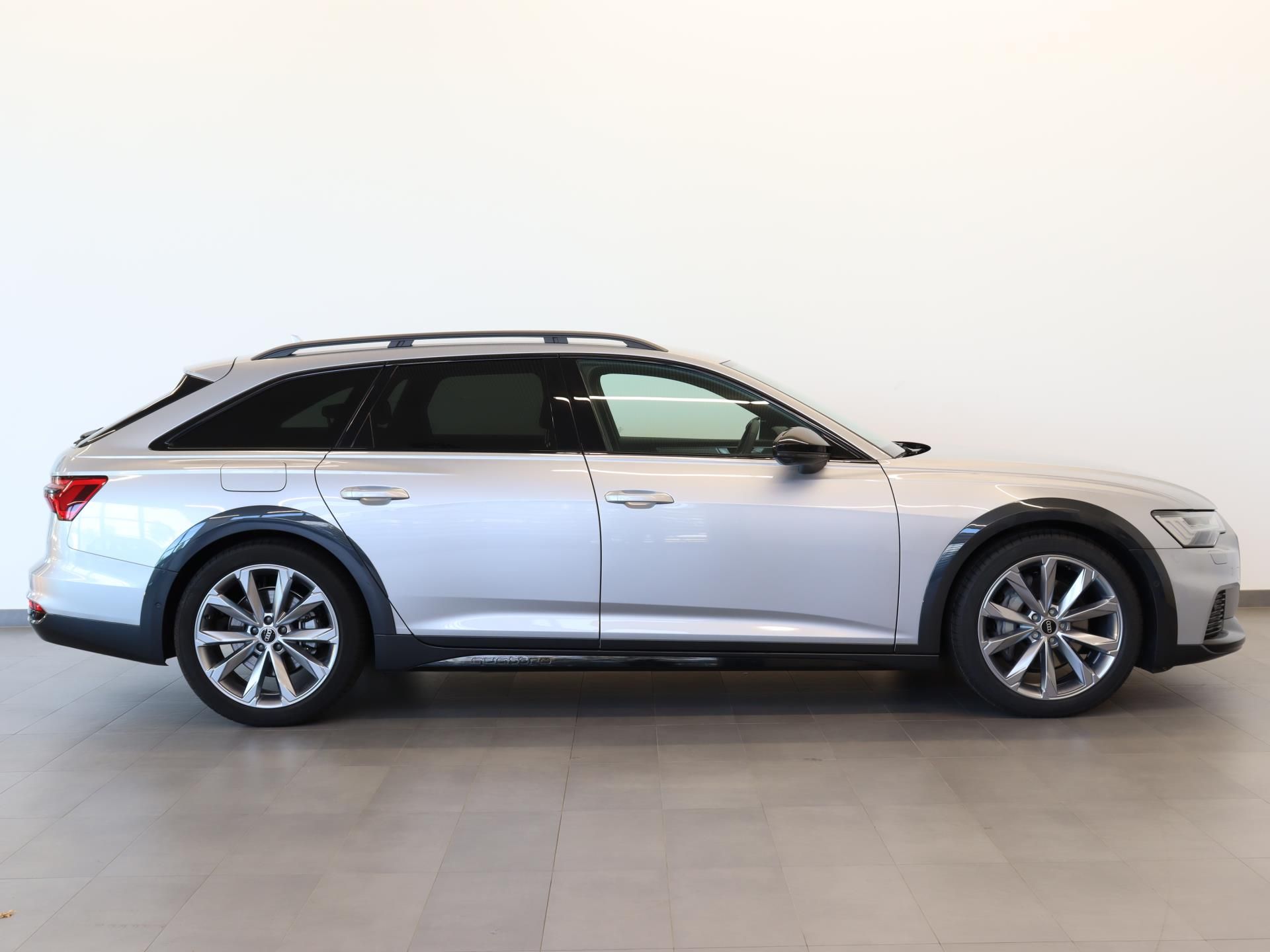 Audi A6 allroad, 50 TDI tiptronic - fotka 3