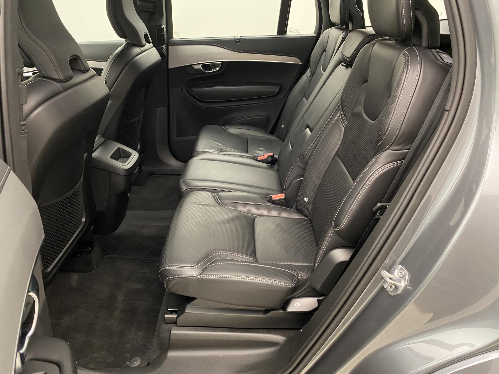 Volvo XC90, T6 AWD INSCRIPTION AUT CZ 7m - fotka 5