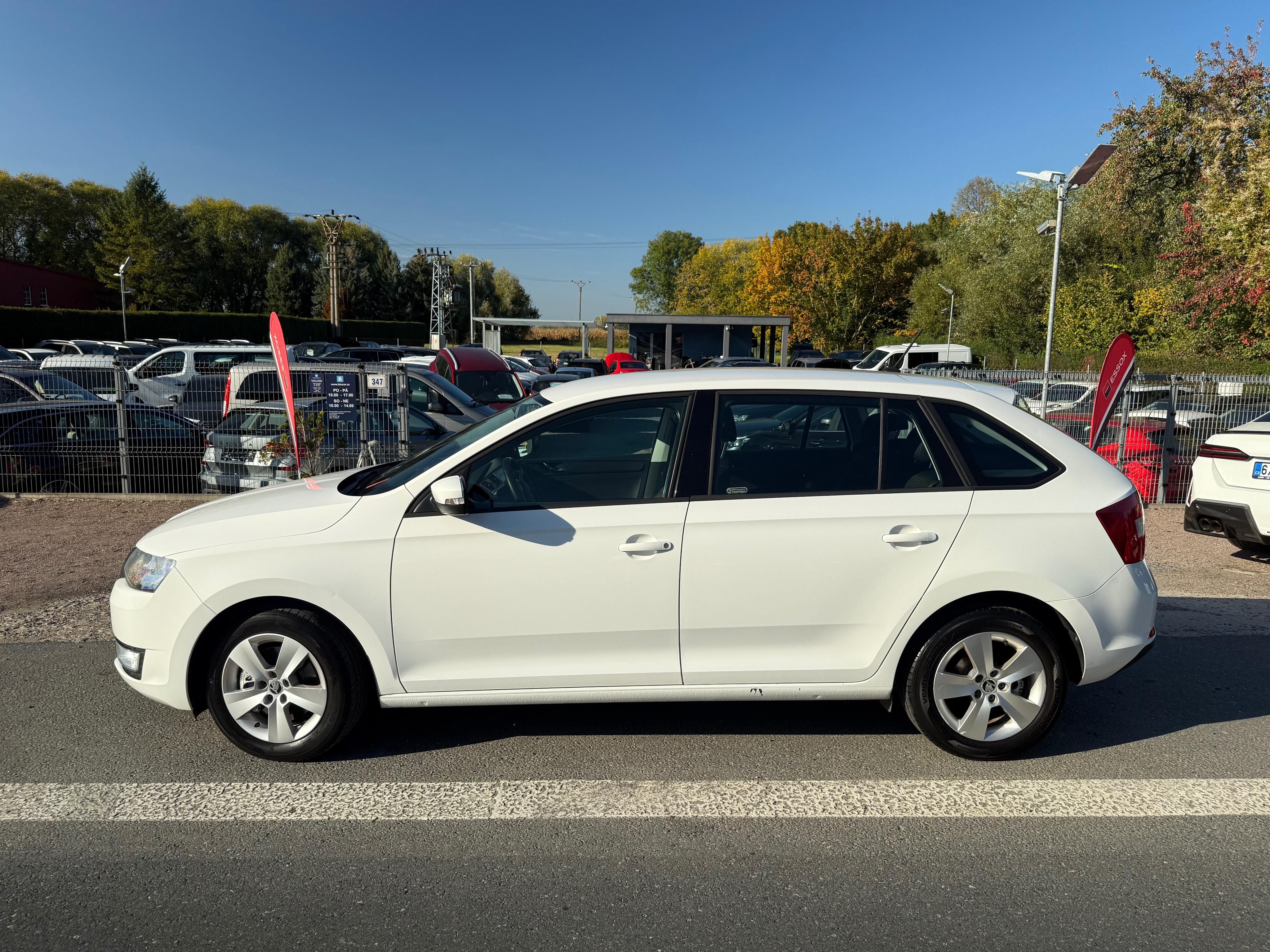 Škoda Rapid, 1.2 TSi 81kW Ambiente ČR - fotka 2