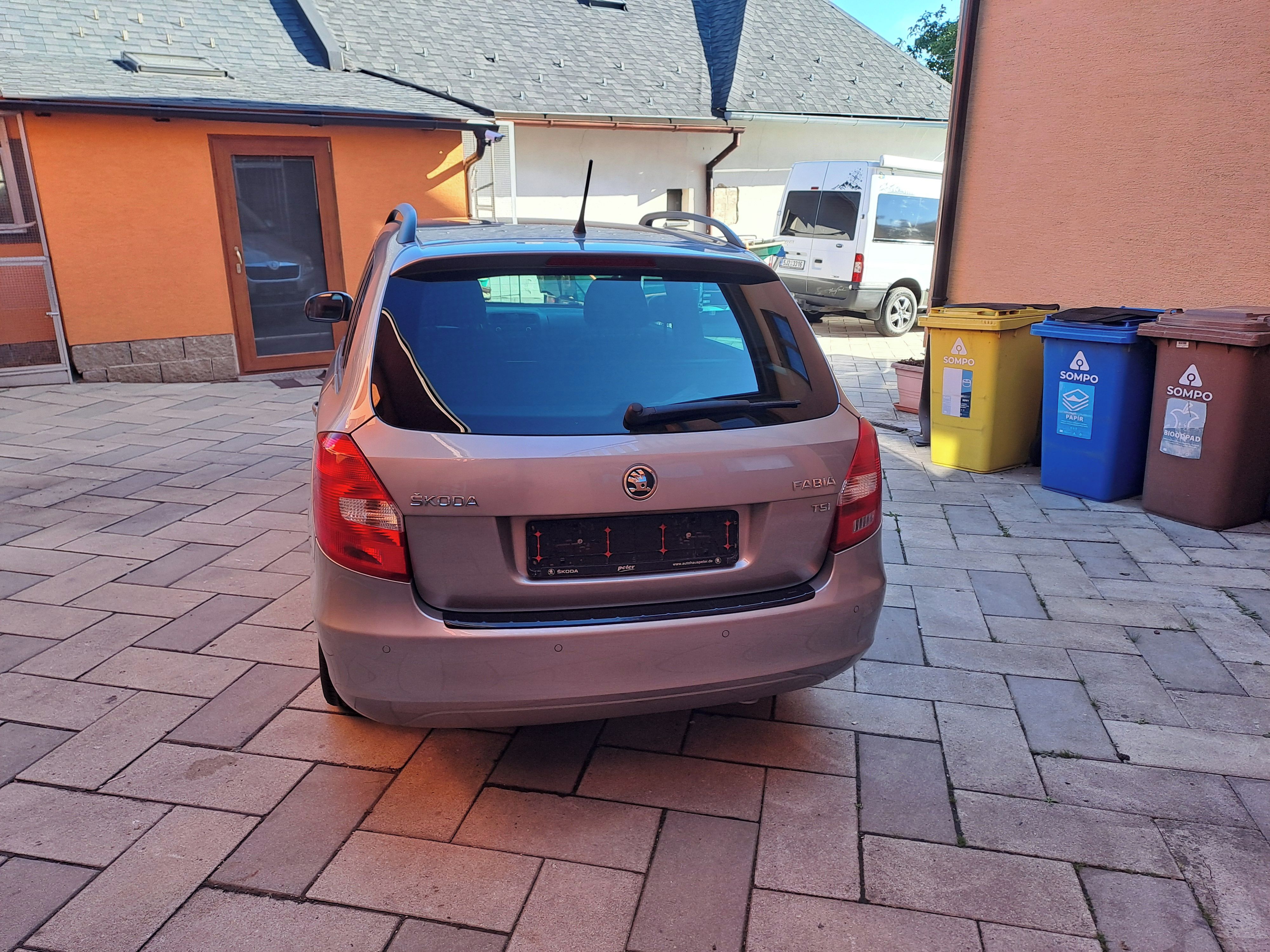 Škoda Fabia, 1,2 TSI 63  KW  nové rozvody - fotka 4