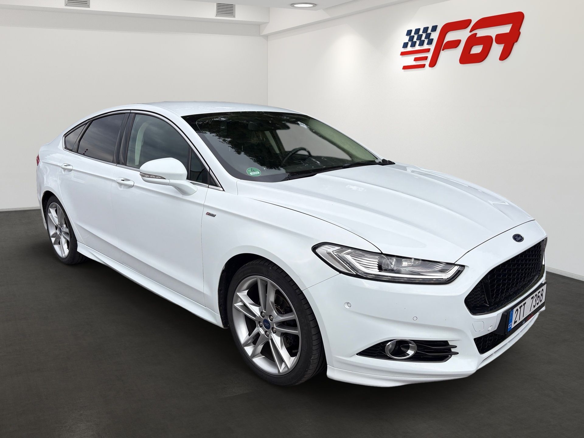 Ford Mondeo, ST Line top výbava - fotka 2