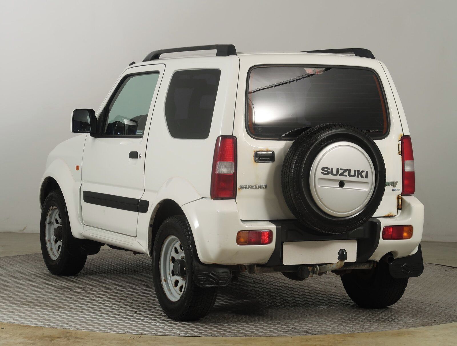 Suzuki Jimny, 1.3 16V, 4X4 - fotka 4