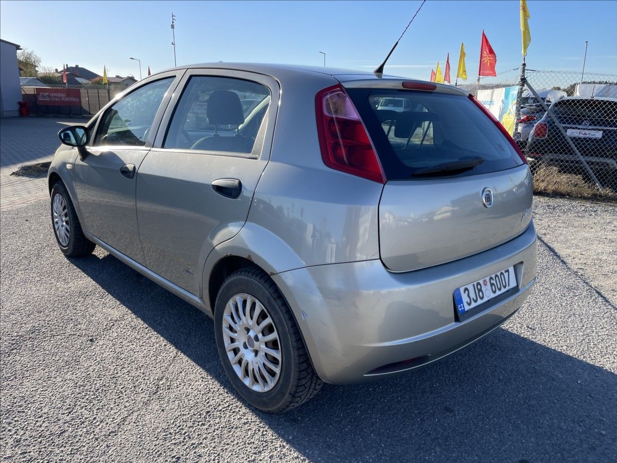 Fiat Punto, 1,2 i 48kw Klima CZauto 1maj. - fotka 3