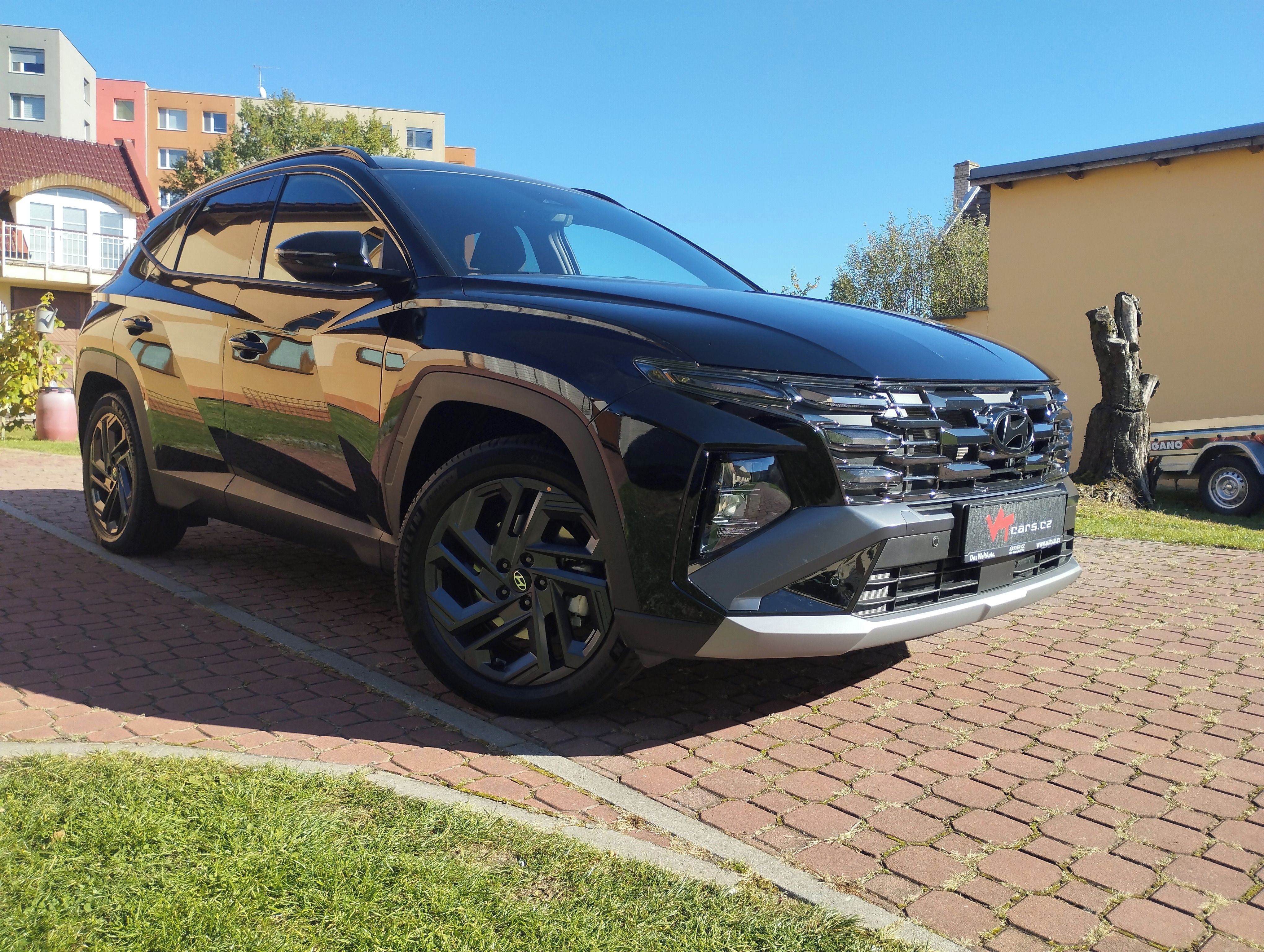 Hyundai Tucson, 1,6 T-GDI DPH 4X4 HYBRID - fotka 4