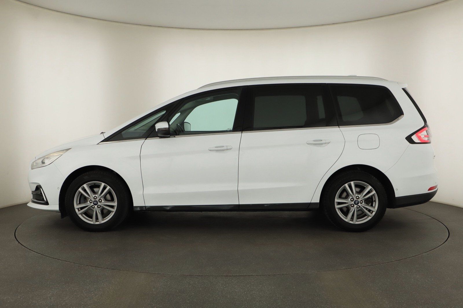 Ford Galaxy, 2.0 EcoBlue, 7 míst, Navi - fotka 3