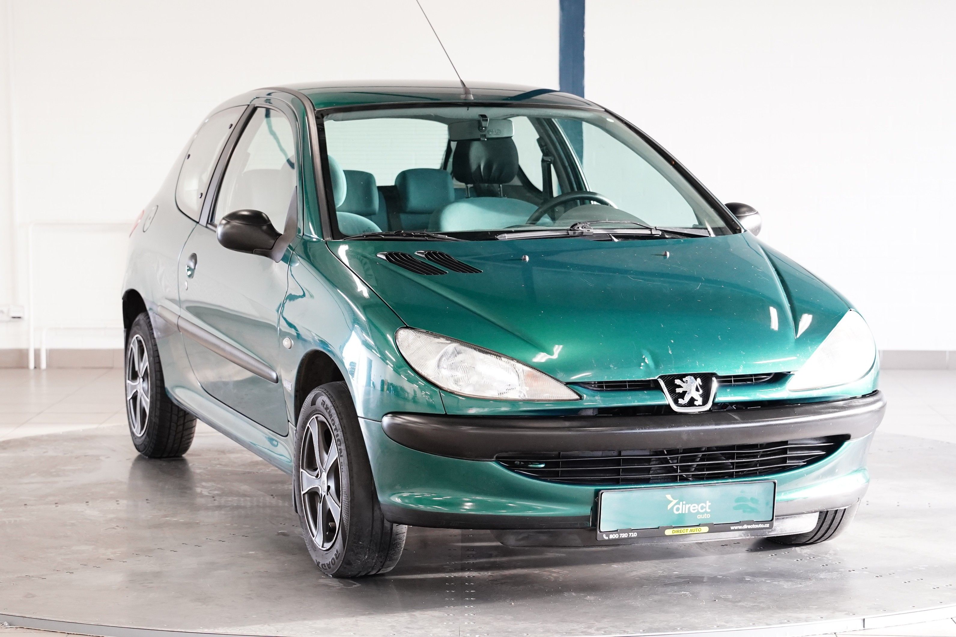 Peugeot 206, 1.1 44 kW - fotka 3