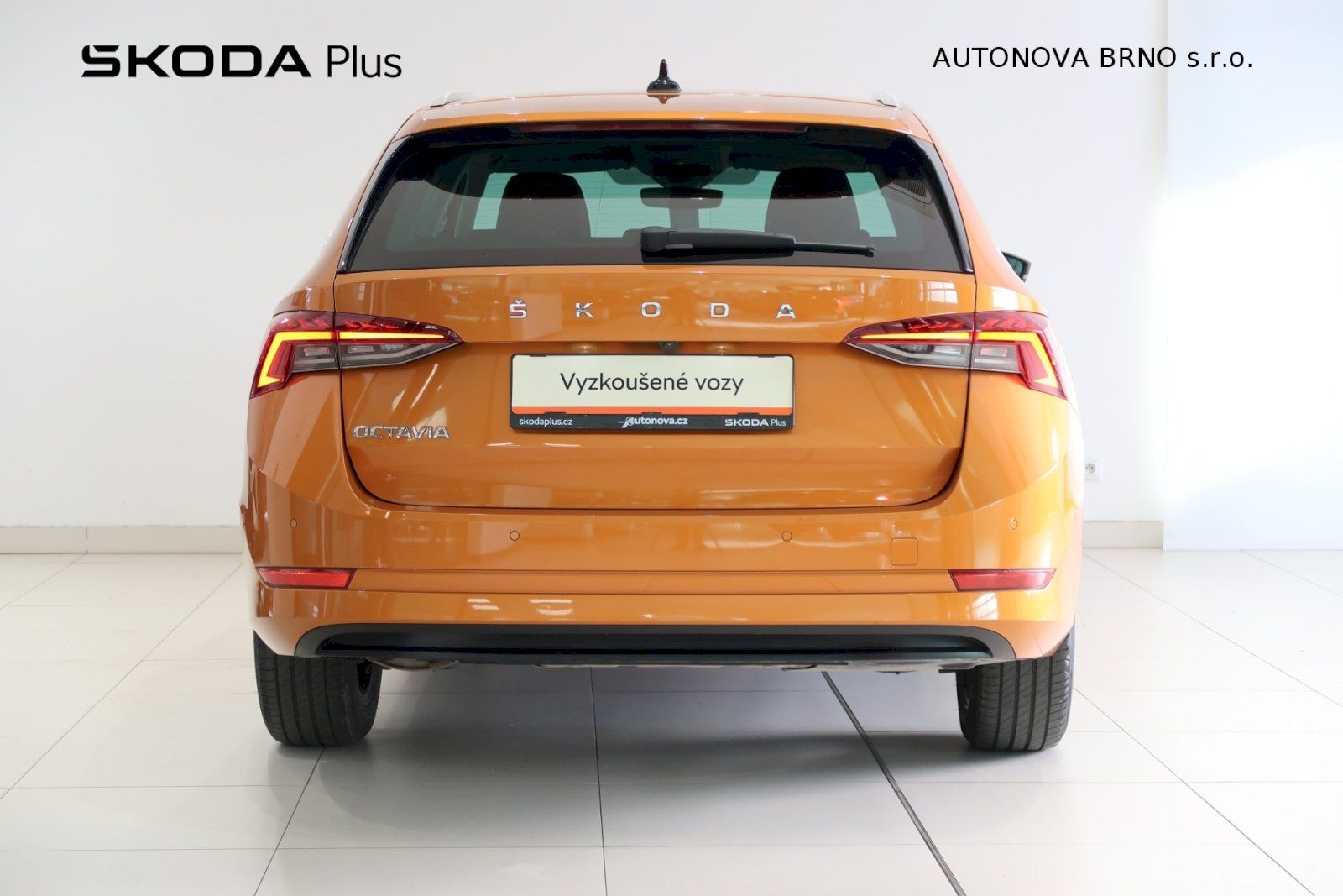 Škoda Octavia, Combi 2.0 TDI 110kW Style PLUS - fotka 6