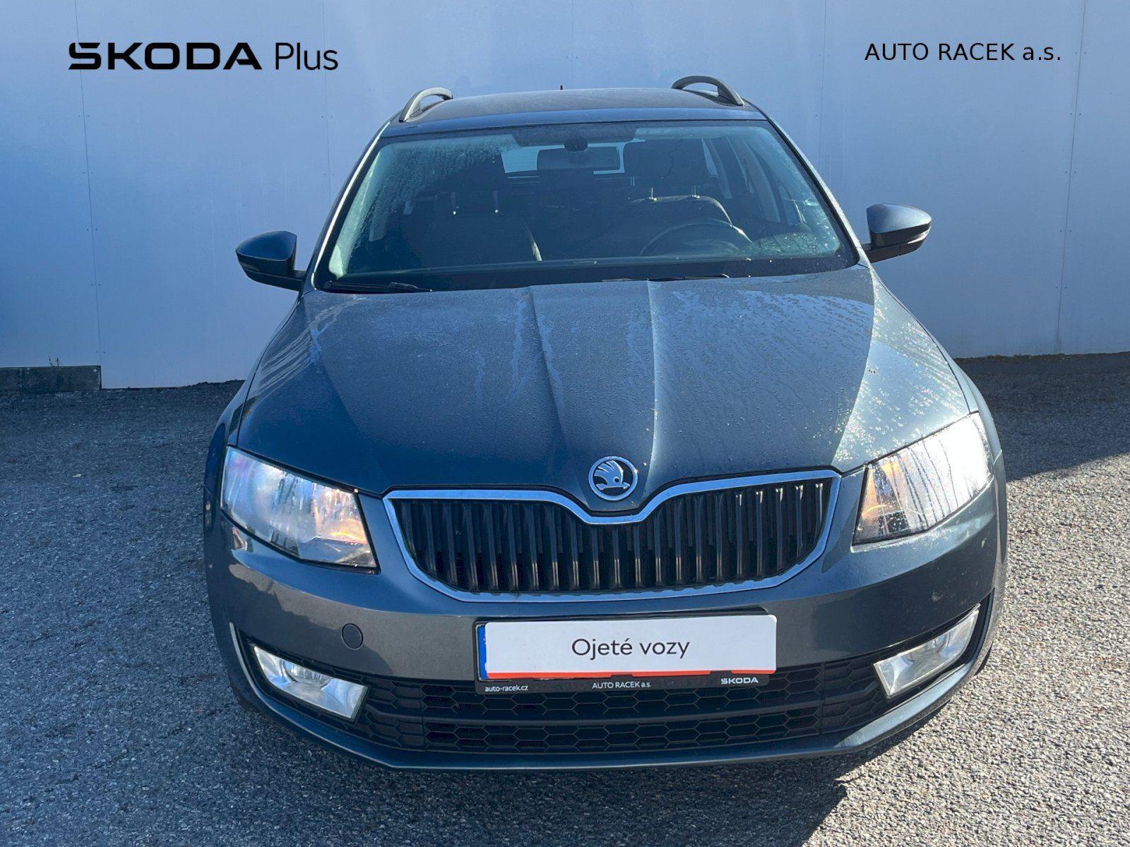 Škoda Octavia, 1.6 TDI 81kW Ambition Combi - fotka 4