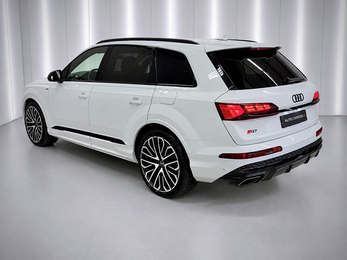 Audi Q7, 60 TFSI e QUATTRO HYBRID - fotka 4