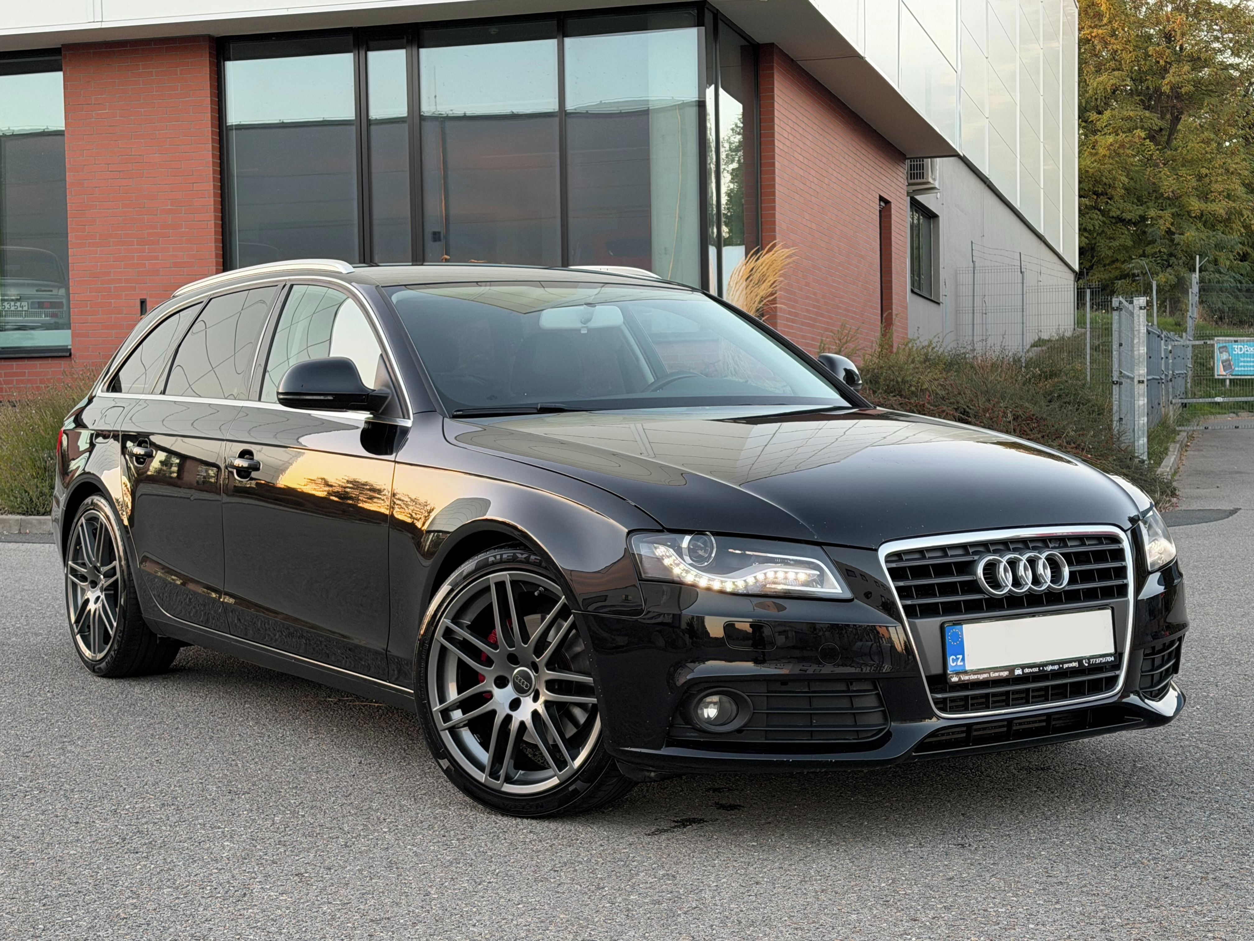 Audi A4, 2.0TDI,Navi,Bi-xenon,KůŽE,ALU - fotka 5