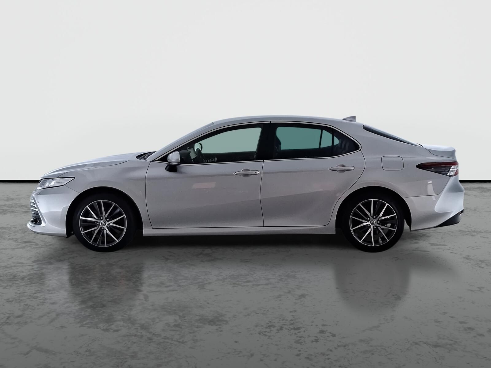 Toyota Camry, 2.5 Hybrid, Executive, Automat - fotka 3