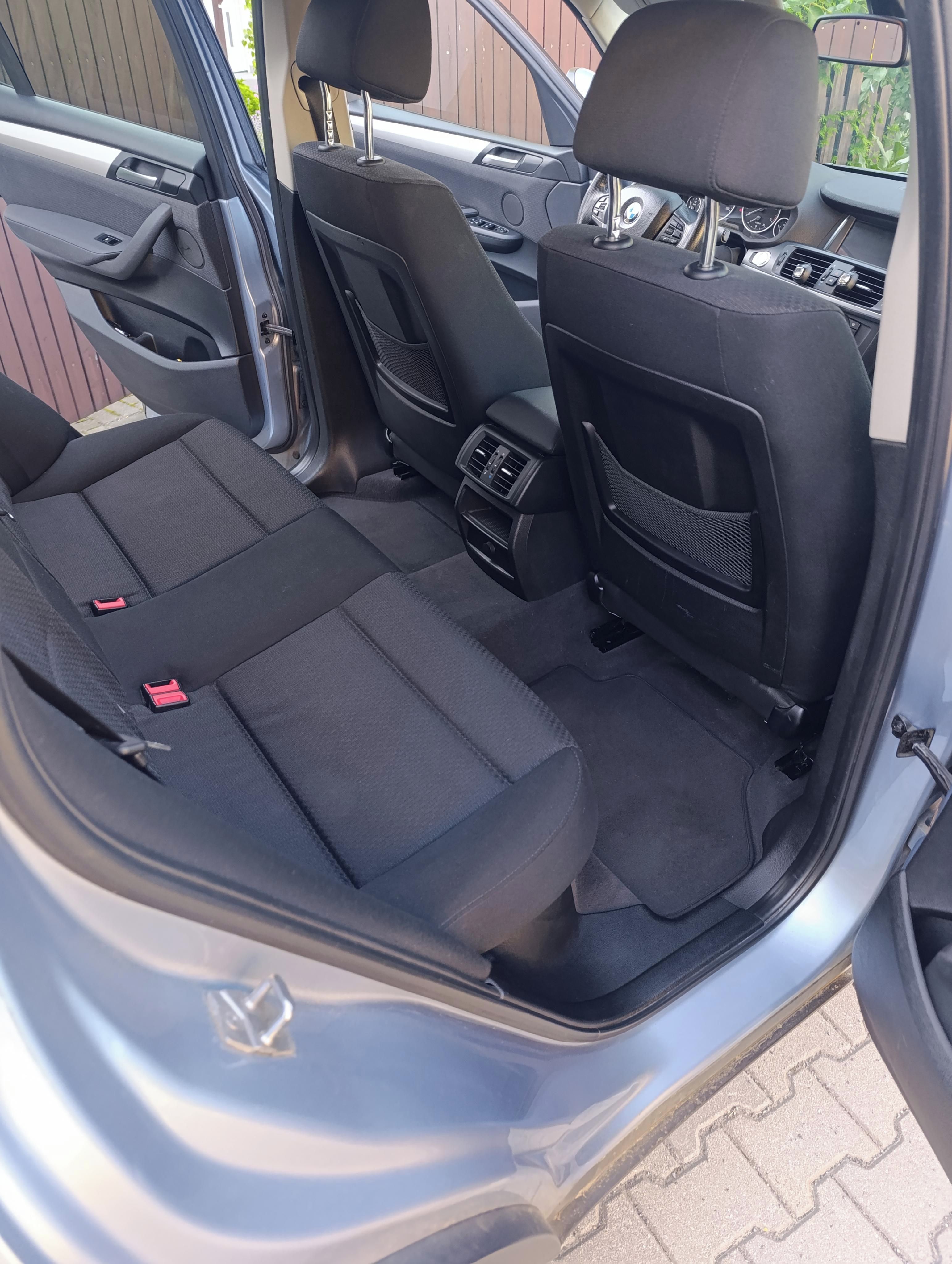 BMW X3, BMW X3 F25 2L 135kw xDrive 4x4 - fotka 4