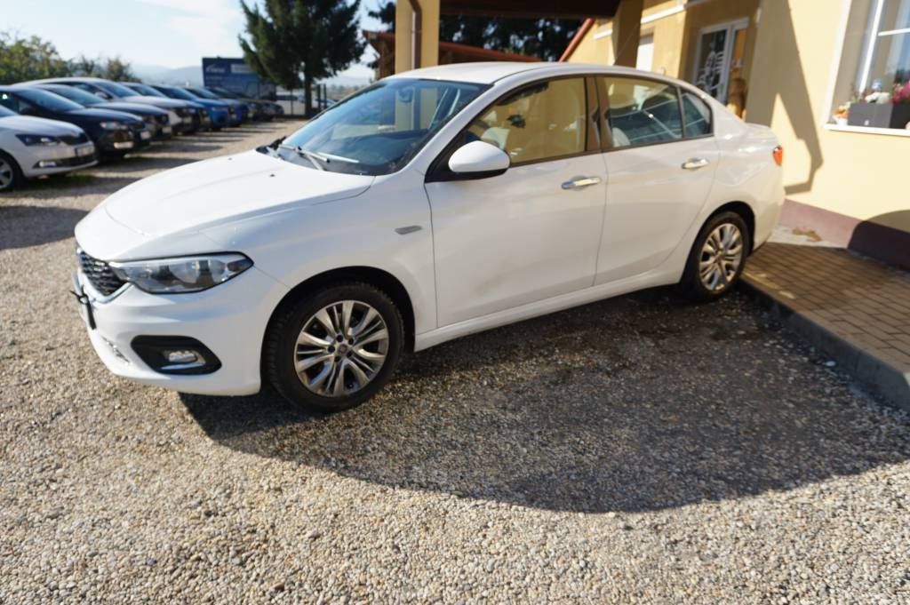Fiat Tipo, 1,4  I  nové v ČR - fotka 3