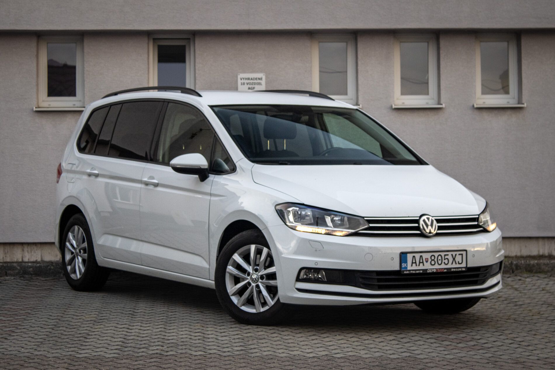 Volkswagen Touran - fotka 3