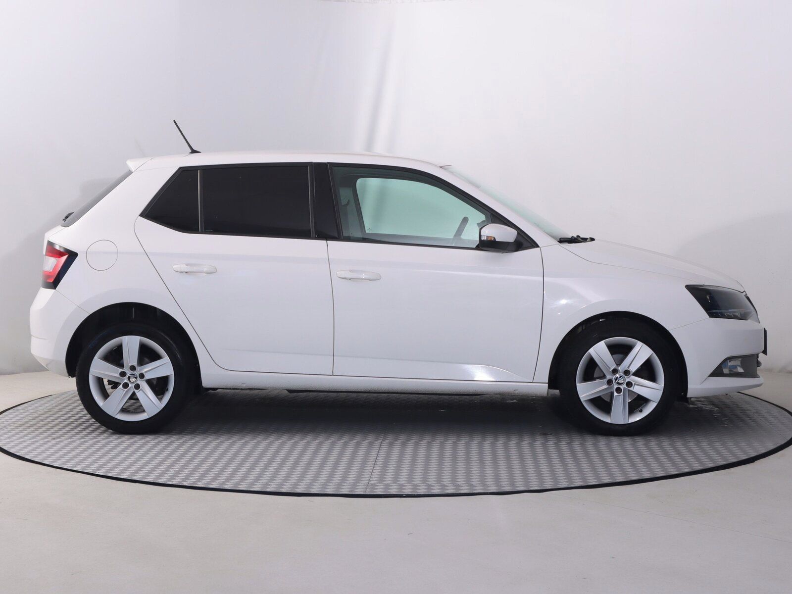 Škoda Fabia, 1.4 TDI, Style, Serv.kniha - fotka 6