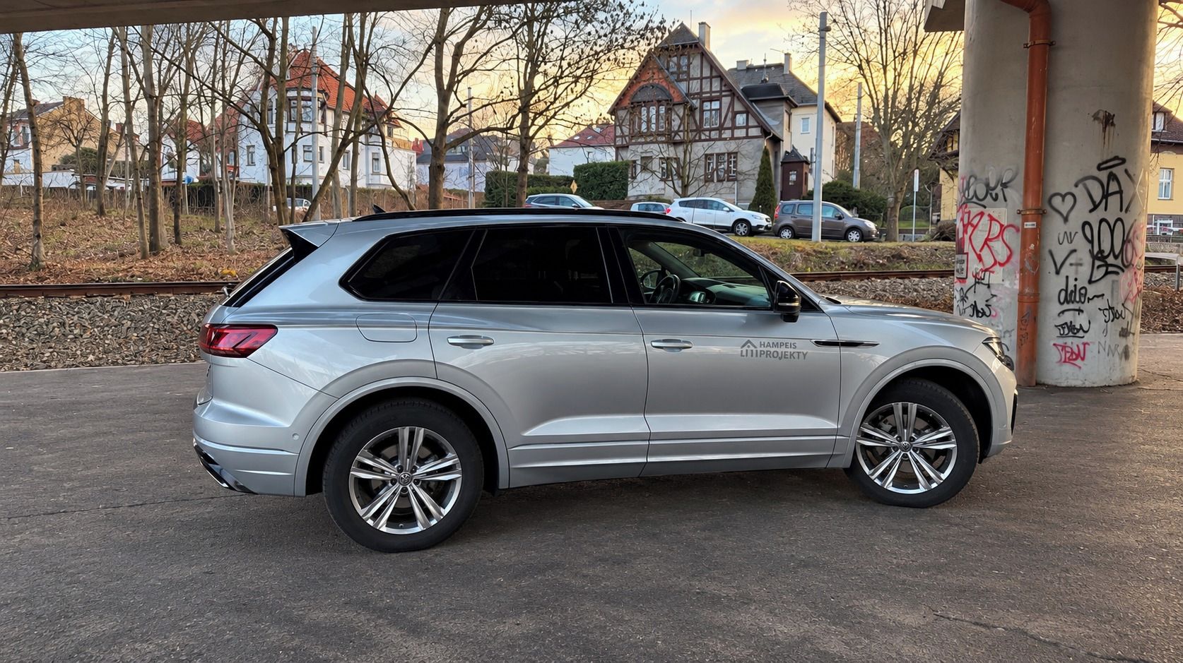 Volkswagen Touareg, Exclusive 3.0 V6 TDI 210 kW - fotka 4